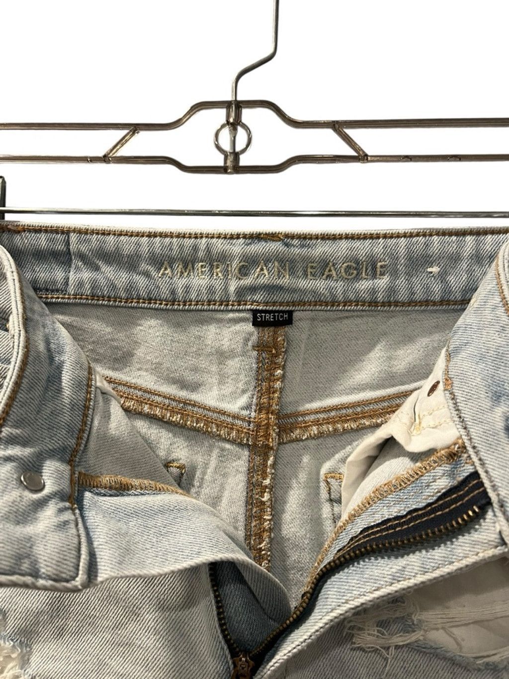 American Eagle Outfitters American Eagle Women's Size 6 Blue Distressed Denim Shorts Size 28" / US 6 / IT 42 - 5 Thumbnail