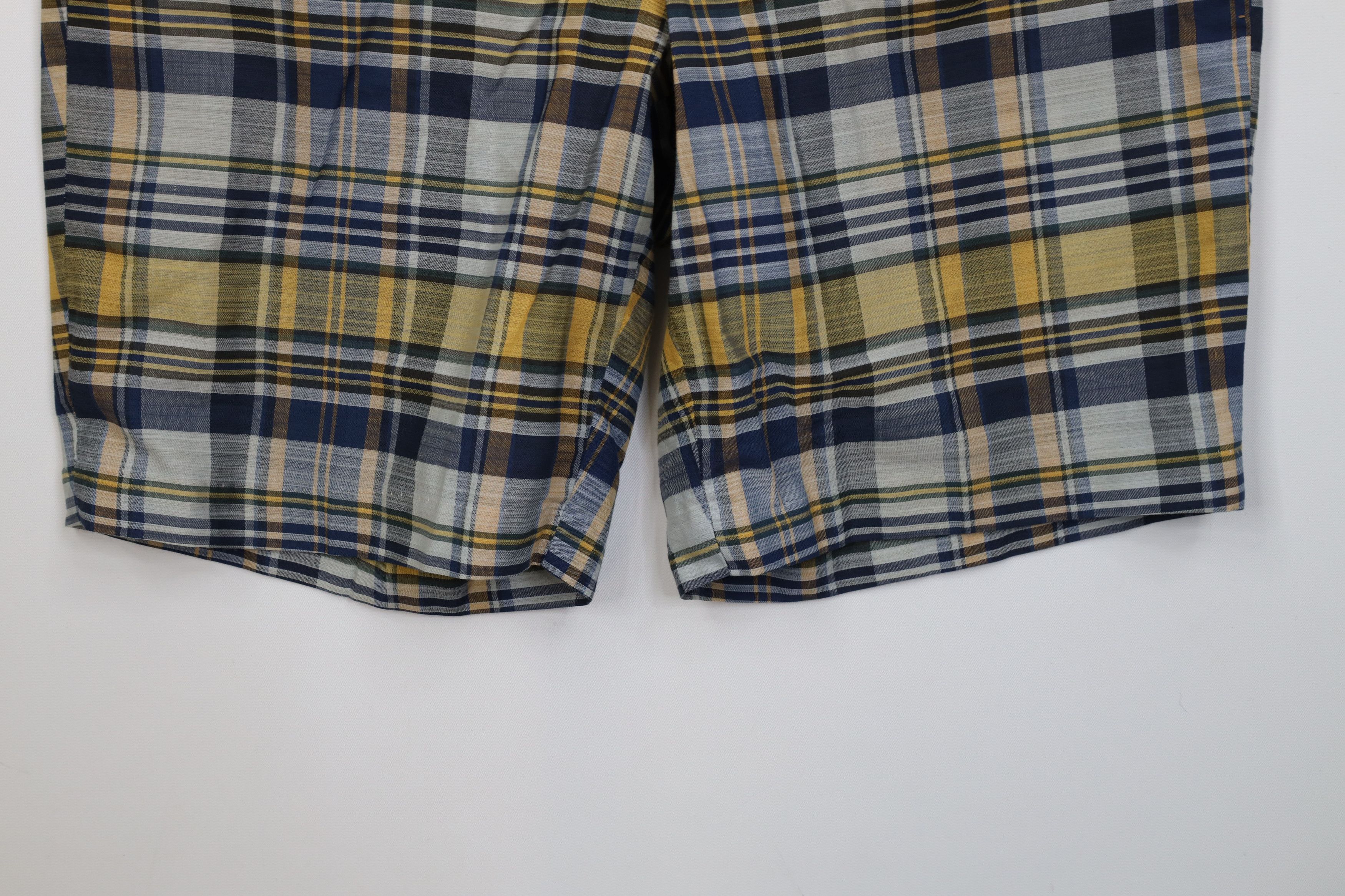 Vintage Vintage 50s Streetwear Above Knee Lightweight Chino Shorts Size US 30 / EU 46 - 4 Thumbnail
