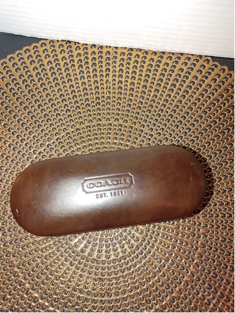 Coach Coach Clamshell Leather Glasses Case Size ONE SIZE - 1 Thumbnail