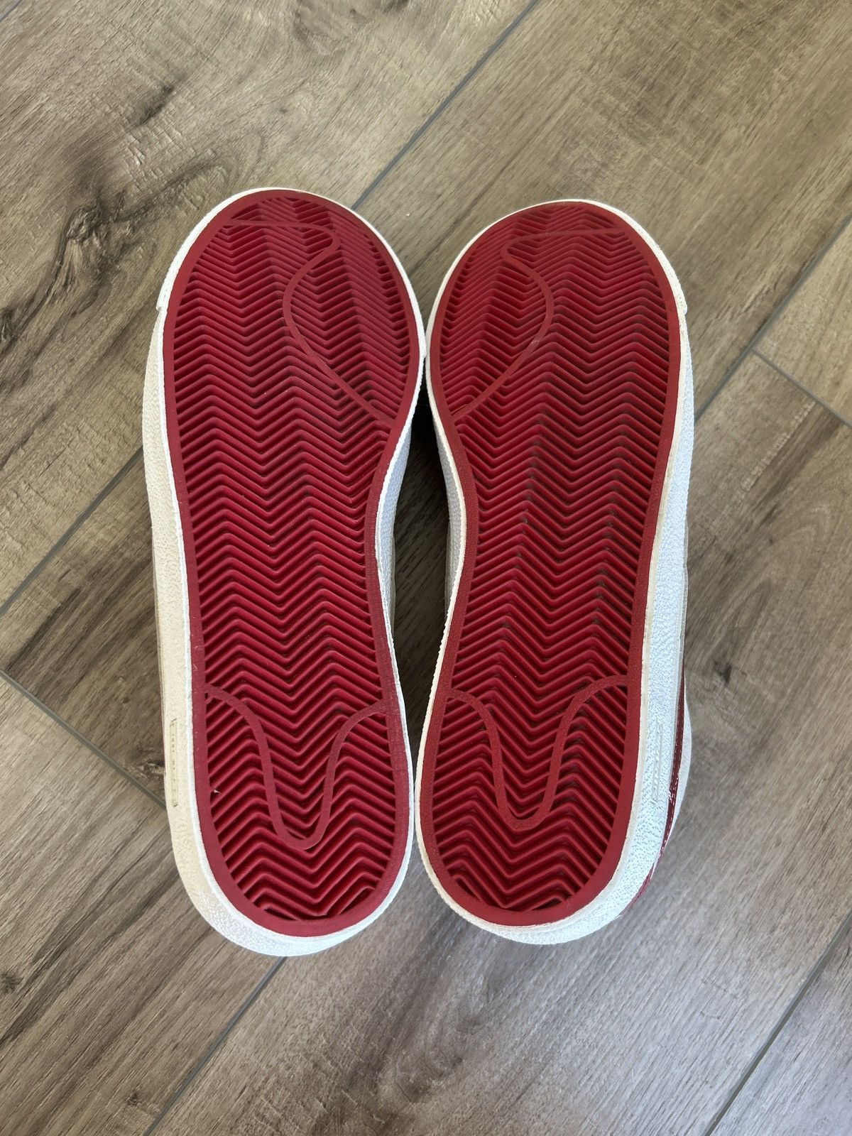 Nike × Supreme Nike Supreme Bruin Low Red 2009 Size US 10 / EU 43 - 5 Thumbnail