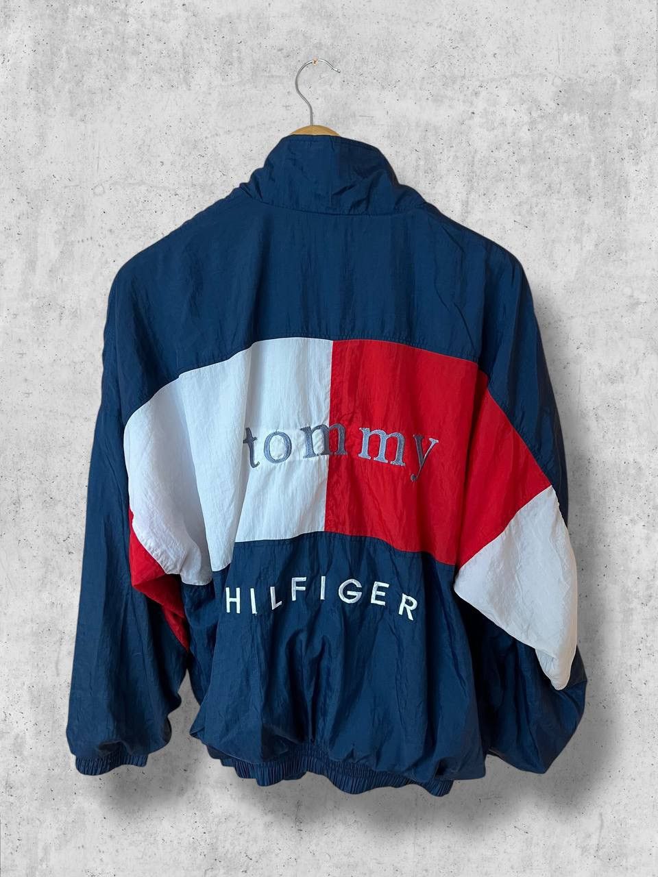 Tommy Hilfiger TOMMY HILFIGER USA Vintage Bomber NYLON TRACK Jacket Size US L / EU 52-54 / 3 - 1 Thumbnail