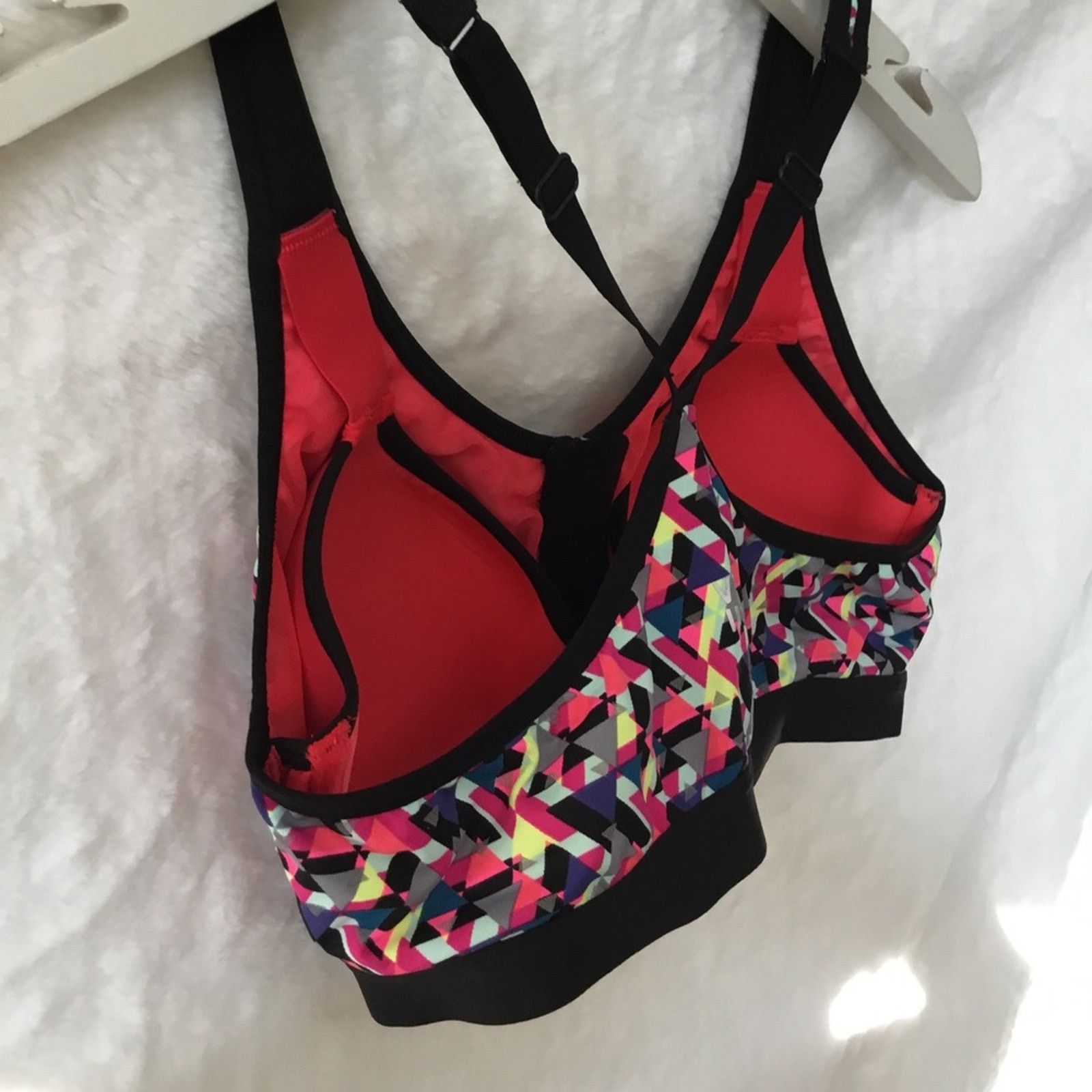 Victoria's Secret Victoria Secret VSX Multi-Color Sport Bra Size ONE SIZE - 6 Thumbnail