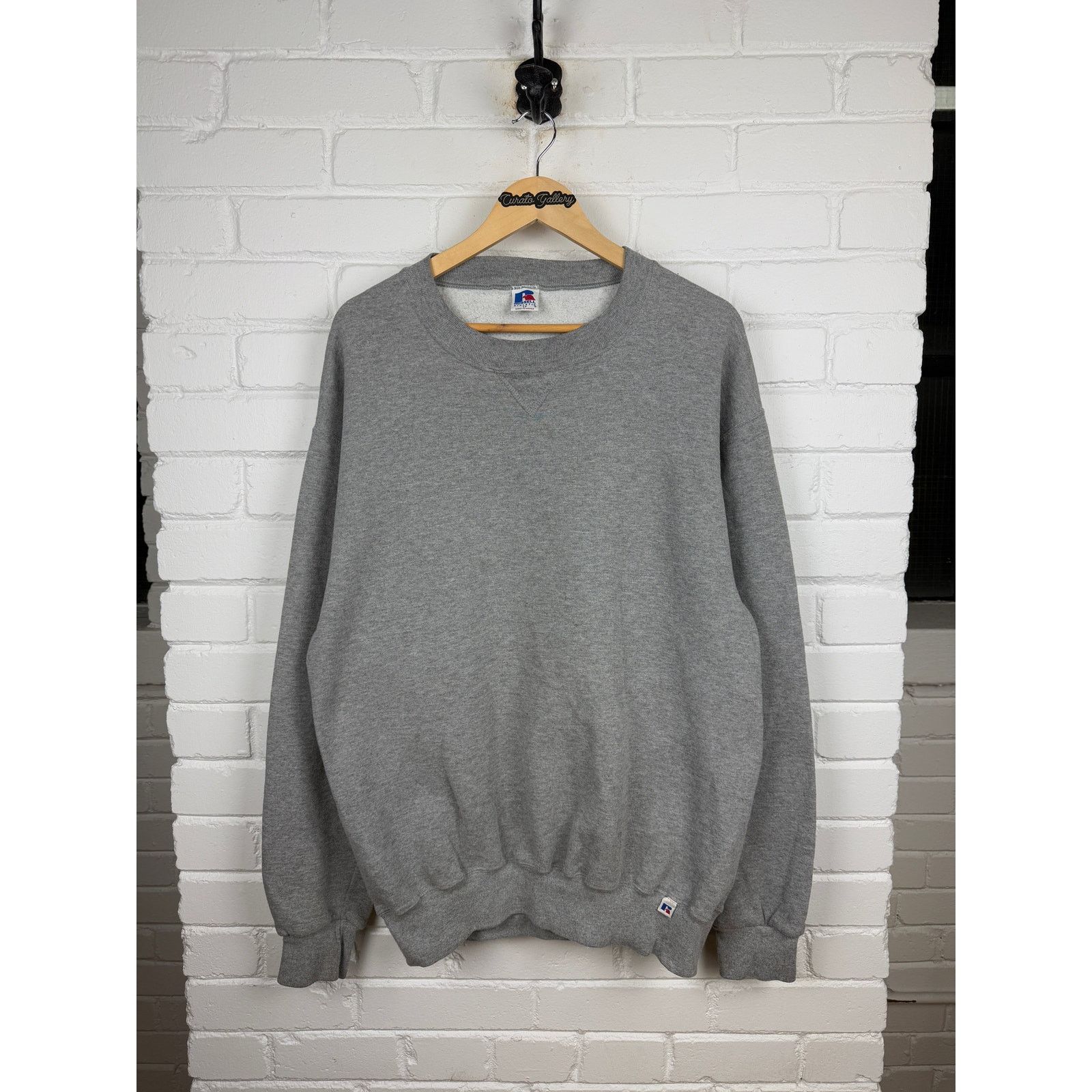 Vintage Vintage Russell Athletic Blank Sweatshirt Sz LT Heather Gray Size US L / EU 52-54 / 3 - 1 Thumbnail