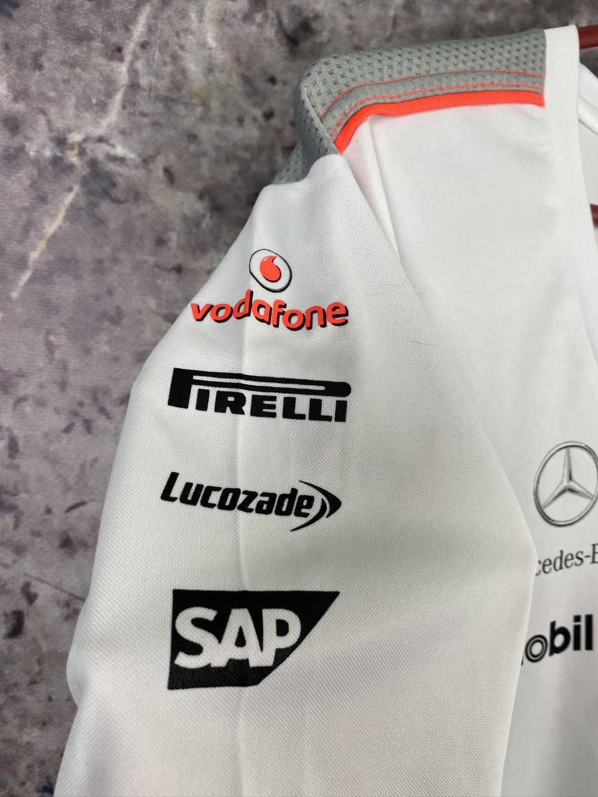 Malcolm McLaren × Mercedes-Benz Women’s Vodafone McLaren Mercedes T-Shirt Button Size XL Size XL / US 12-14 / IT 48-50 - 6 Thumbnail