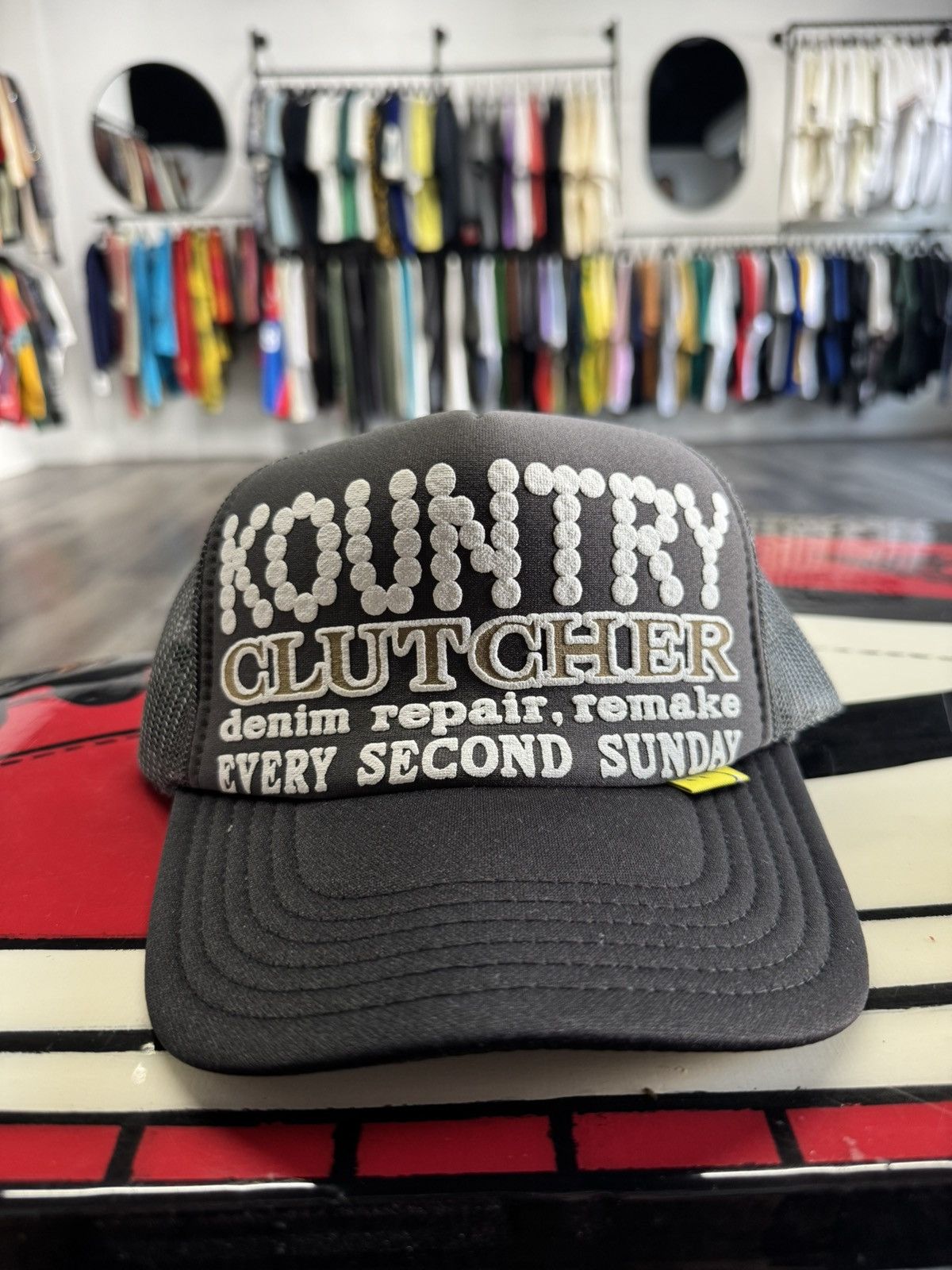 Kapital × Kapital Kountry Kapital Kountry Pearl Clutcher