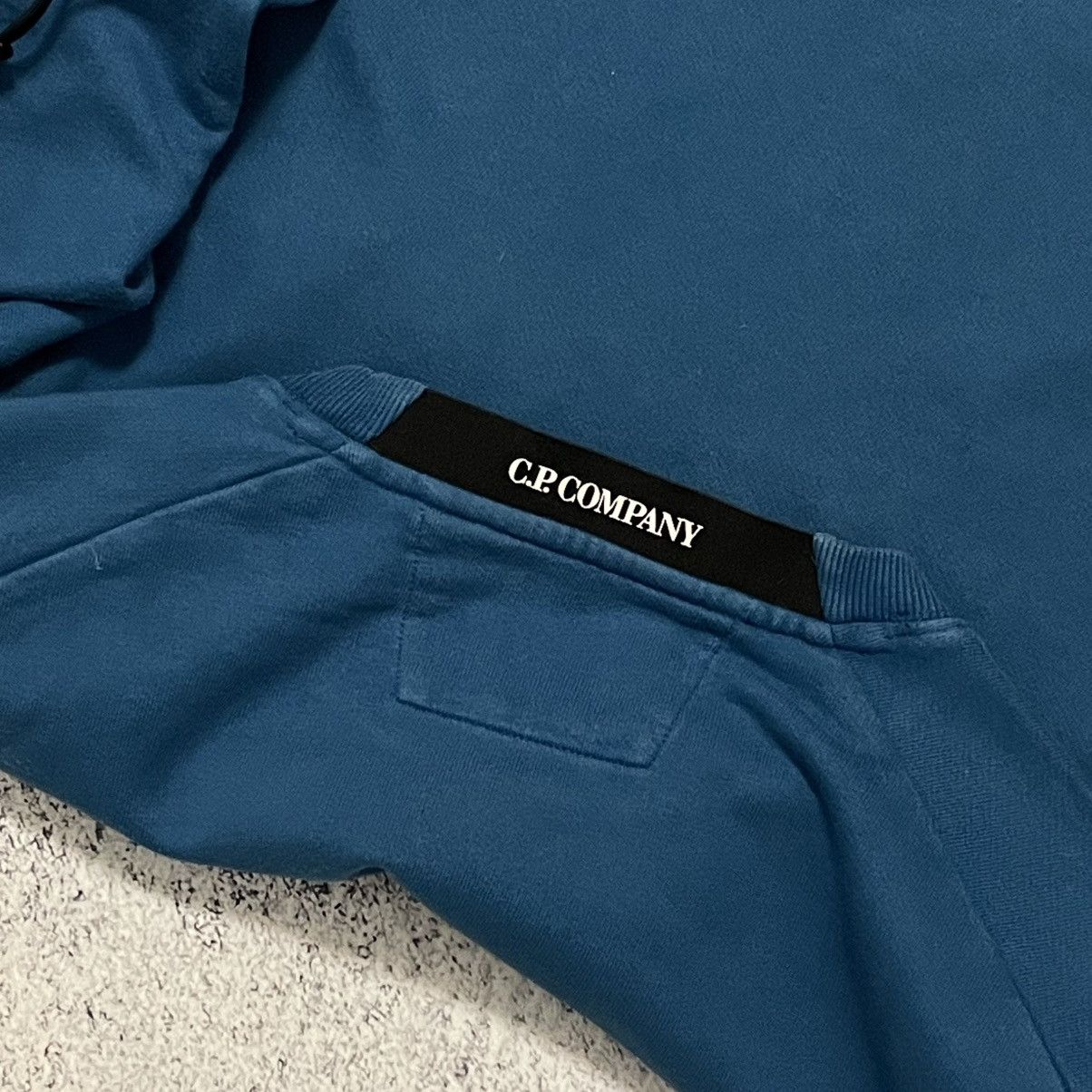 C.P. Company C.P. Company Sweatshirt Mens Size M Size US M / EU 48-50 / 2 - 7 Thumbnail