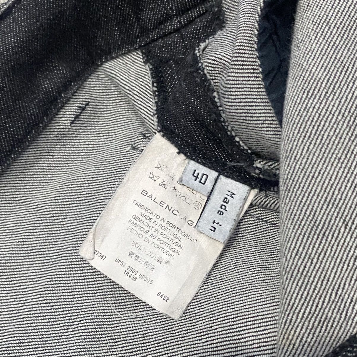 Balenciaga Balenciaga Jeans Dark Grey Size 28" / US 6 / IT 42 - 2 Thumbnail