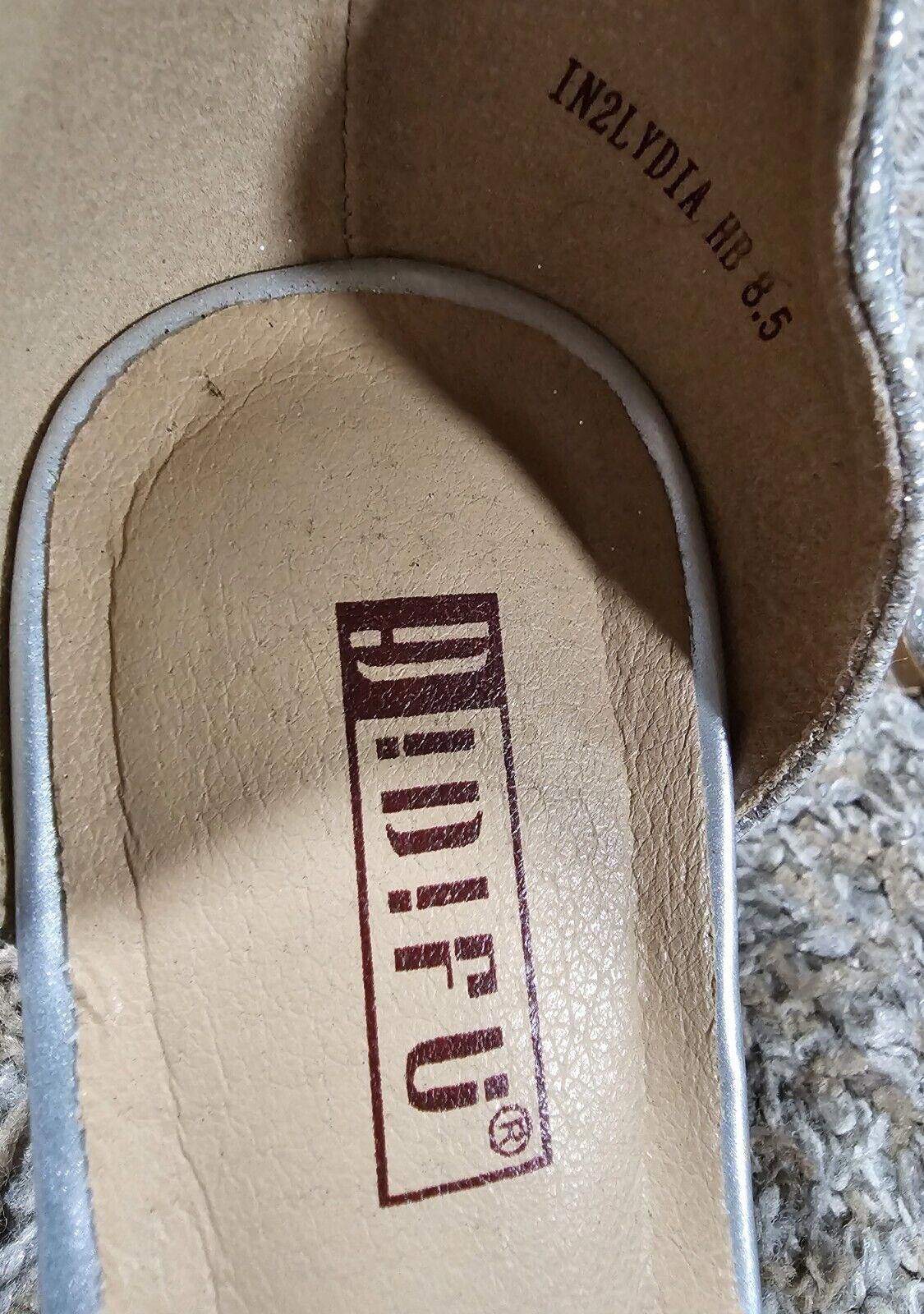 Designer idifu In2lydia hb 8.5 silver sparkle heels Size US 8.5 / IT 38.5 - 2 Thumbnail