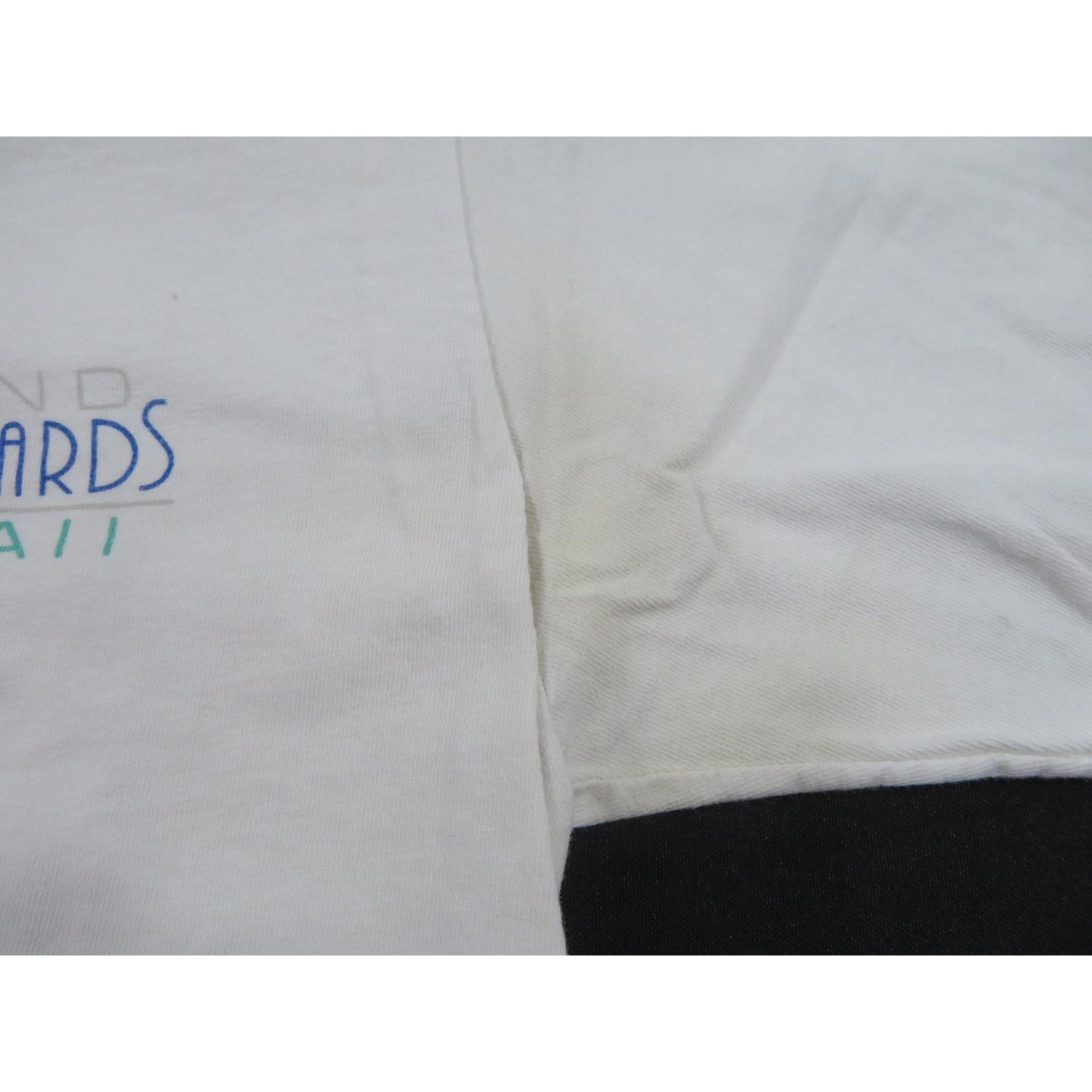 Other Crazy Shirts Hawaii Islands Surfboards White T-shirt M 1990s Size US M / EU 48-50 / 2 - 8 Thumbnail