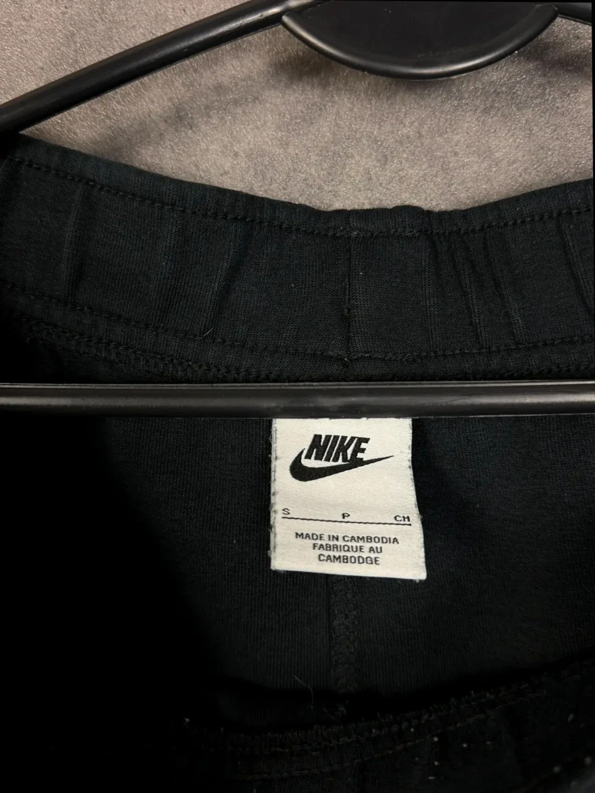 Nike Nike Tech Fleece sweatpants black print spellout joggers Size US 30 / EU 46 - 5 Thumbnail