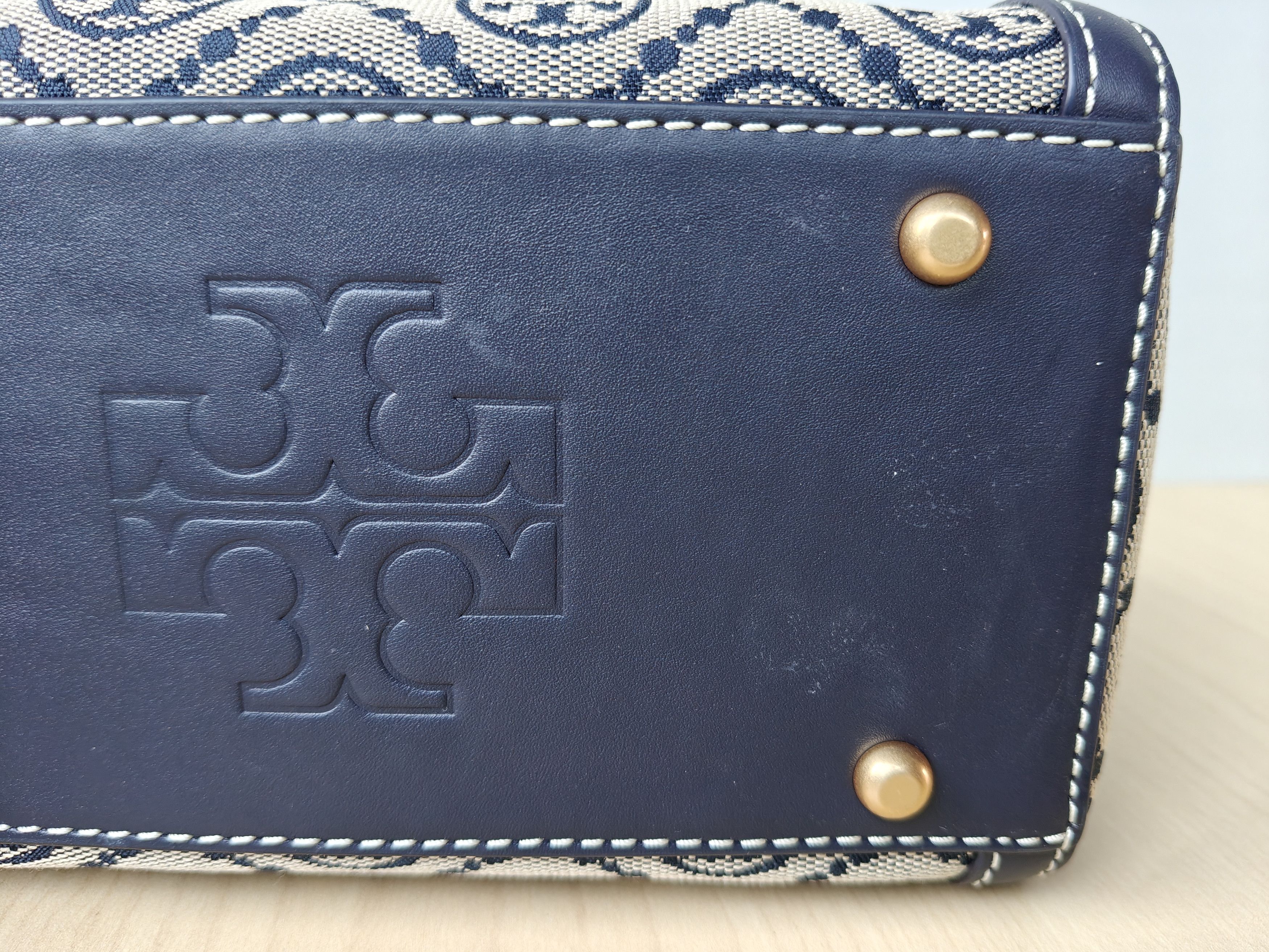 Tory Burch T Monogram Jacquard Mini Barrel bag Free Shipping VATP/6177 Size ONE SIZE - 13 Thumbnail