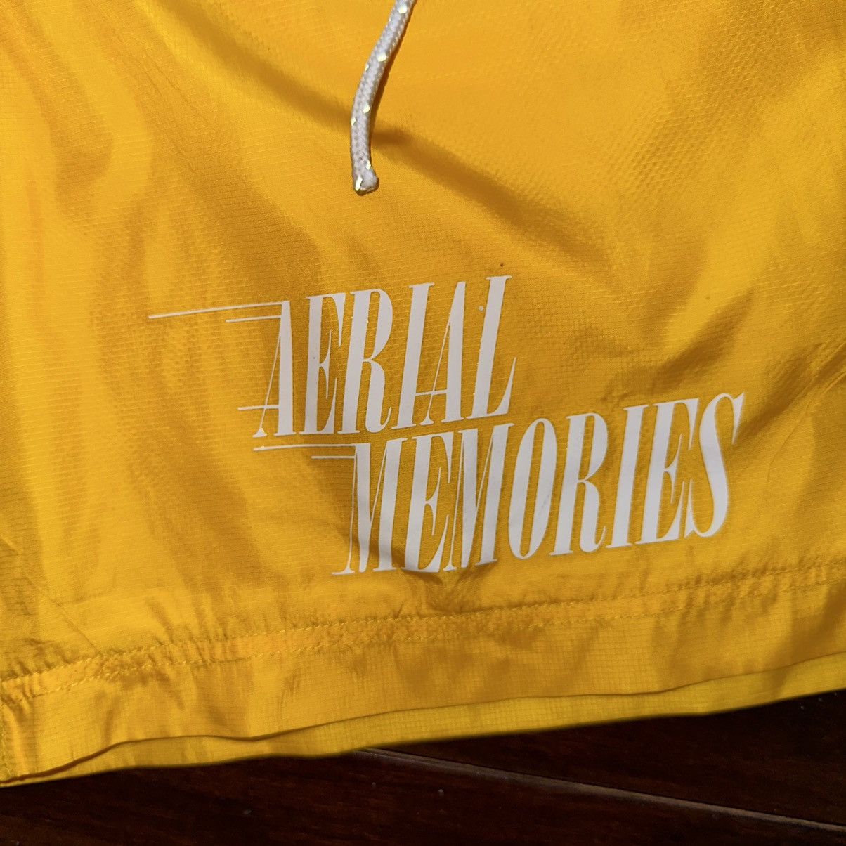 Other OYSTER HOLDINGS sample 1 of 1 AIRFLOAT YELLOW HANDBALL SHORT Size US 30 / EU 46 - 6 Thumbnail