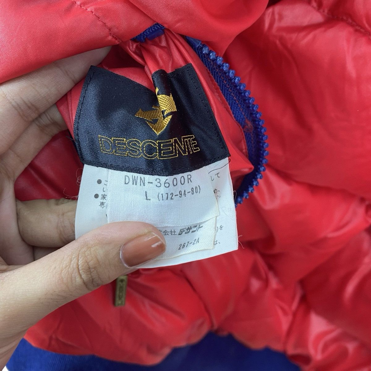 Descente Vintage DESCENTE Puffer Bomber Jacket Collar Duck Down Ski Size US L / EU 52-54 / 3 - 10 Thumbnail