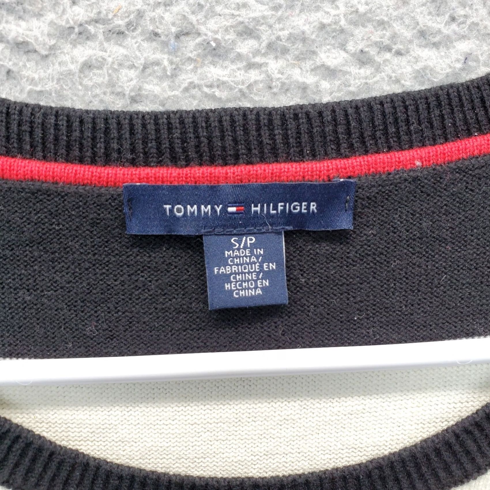 Tommy Hilfiger Tommy Hilfiger Sweater Womens S Multicolor Striped Sequin Star Crew Neck Pullover Size S / US 4 / IT 40 - 4 Thumbnail