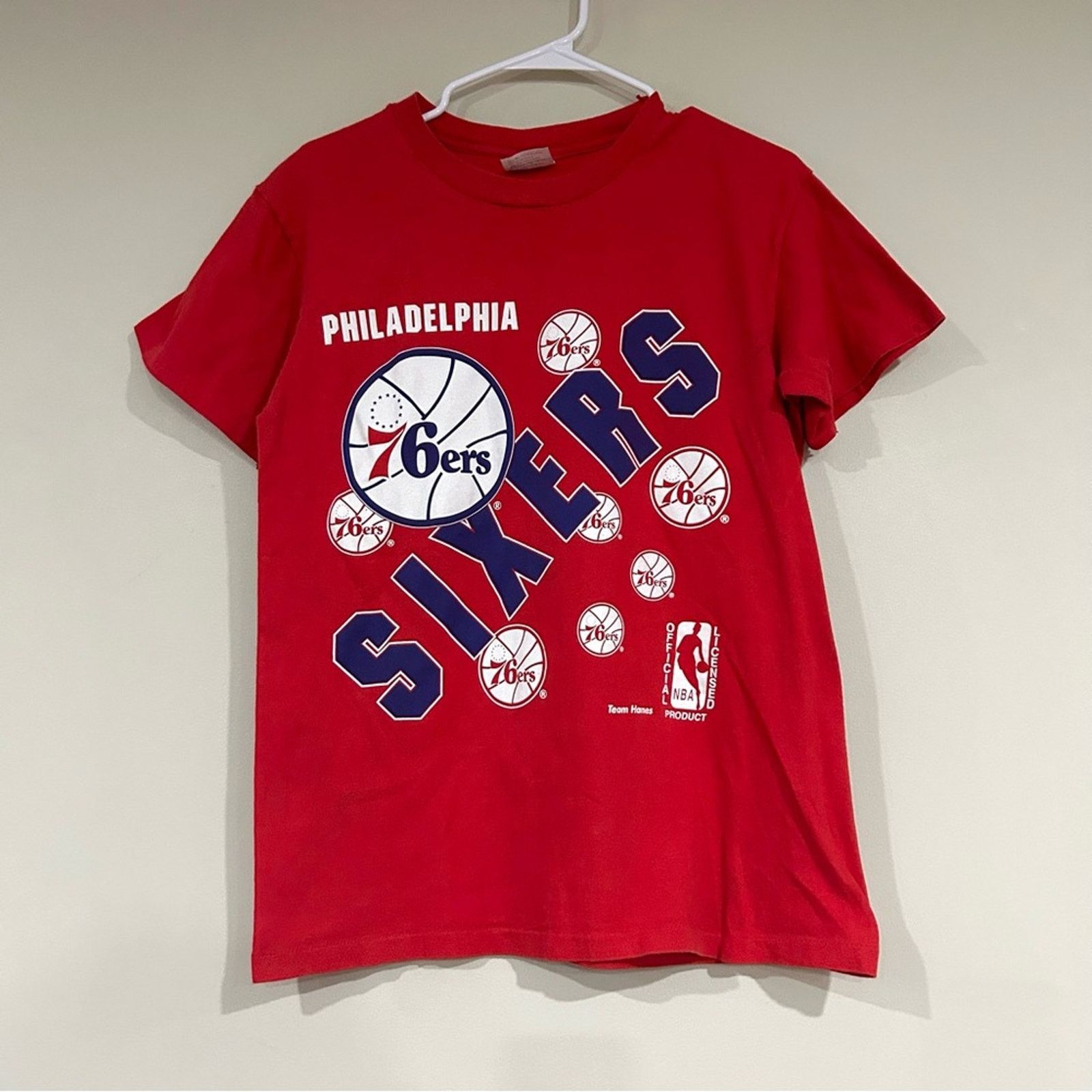 Hanes Vintage Philadelphia 76ers Basketball Shirt Size US S / EU 44-46 / 1 - 1 Thumbnail