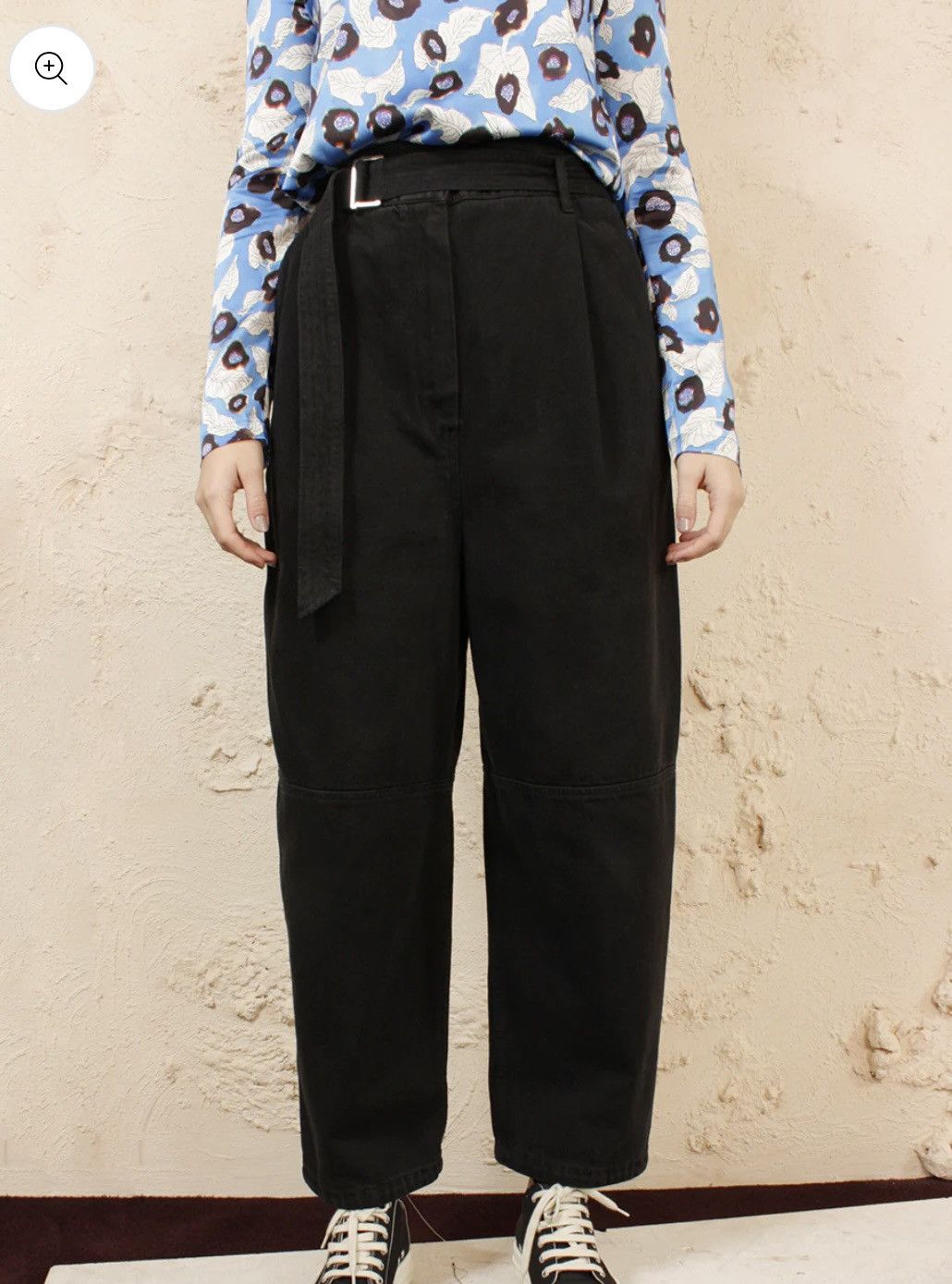Christian Wijnants Christian Wijnants Palima Jeans with black belt Size 27" / US 4 / IT 40 - 5 Thumbnail
