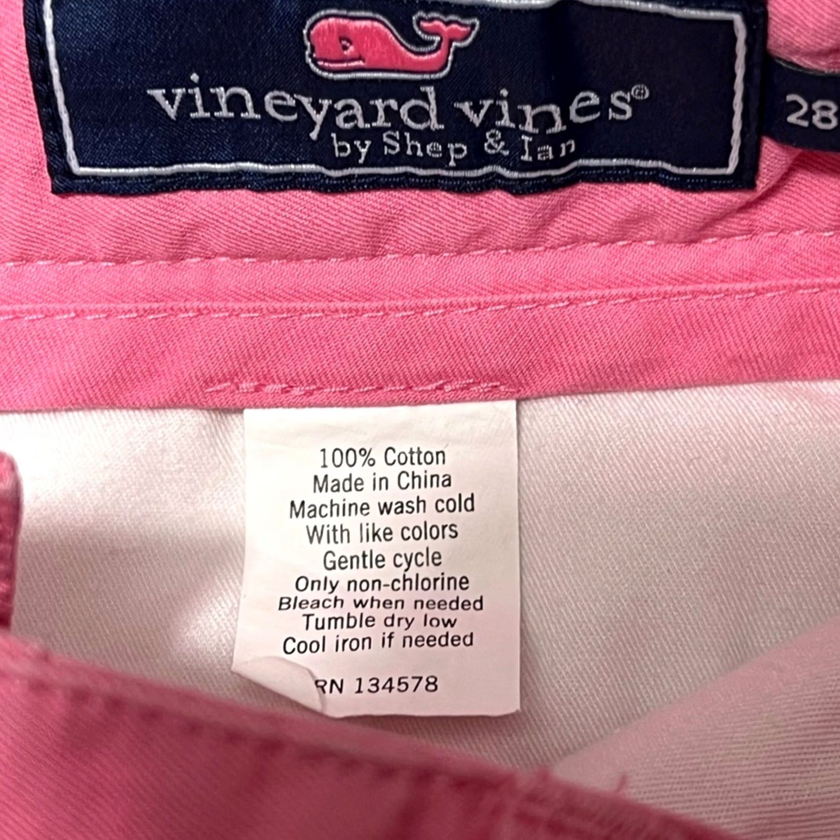 Vineyard Vines VINEYARD VINES Shirt Men 28 Salmon Chino Embroidered Fish Sharks 28 Size US 28 / EU 44 - 6 Thumbnail