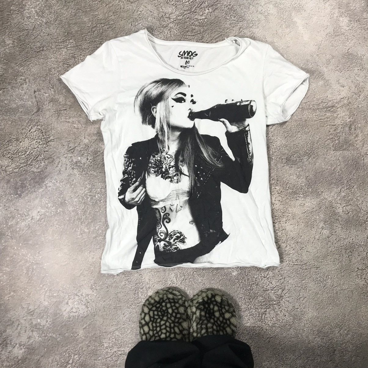 Vintage Vintage Y2K Graphic Tee Tattooed Girl Punk Streetwear Slim M Size M / US 6-8 / IT 42-44 - 1 Thumbnail