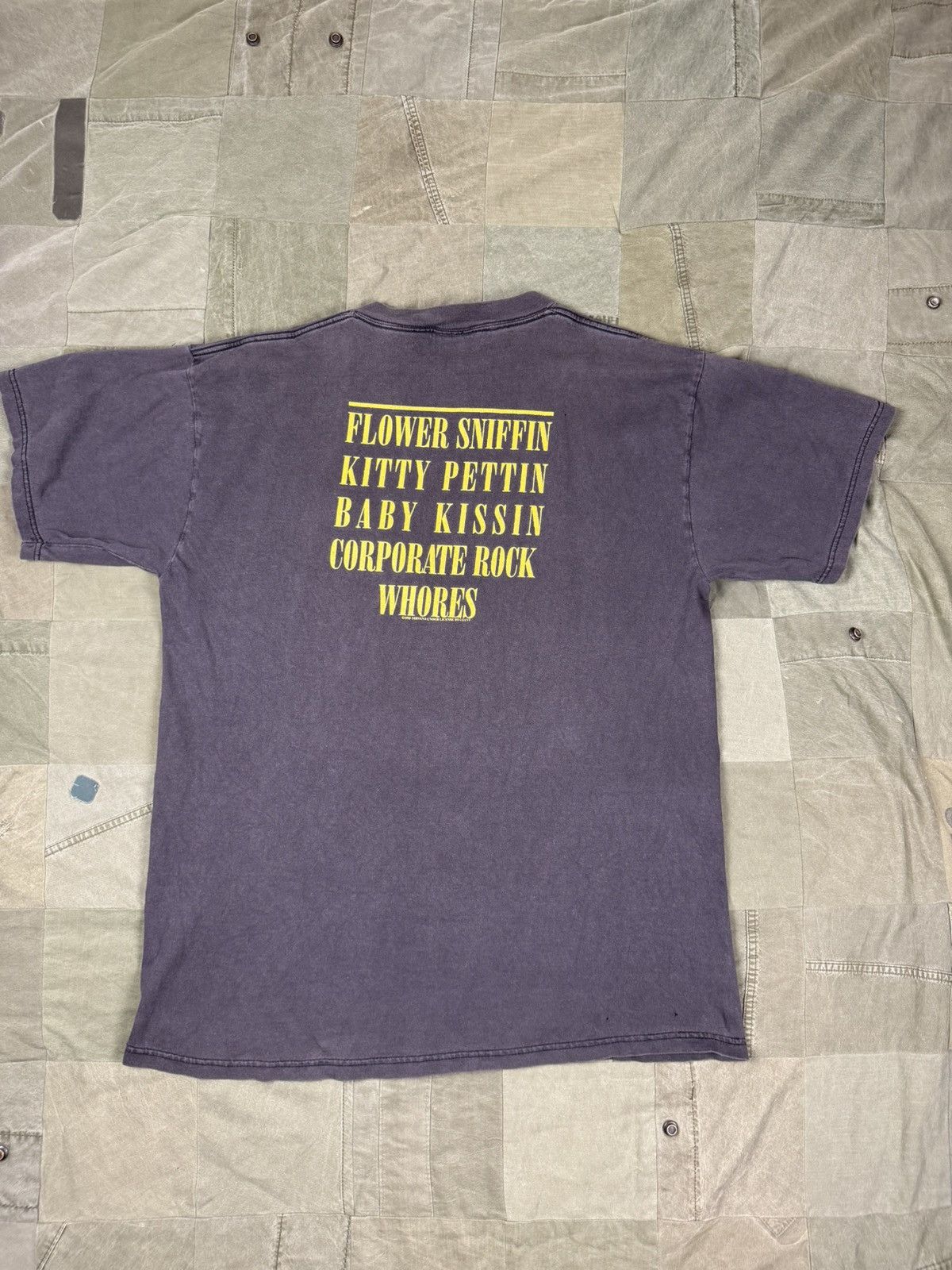 Band Tees Nirvana Smiley Vintage Tee Size US XL / EU 56 / 4 - 3 Thumbnail
