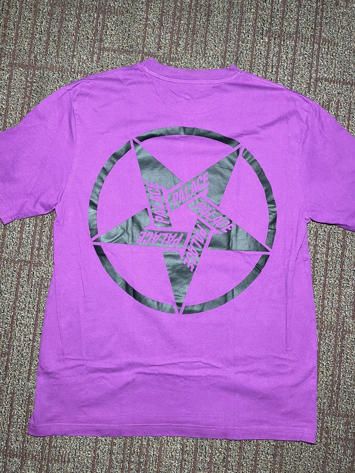 Palace Palace Calm It Mosher Tee (X-Large) Size US XL / EU 56 / 4 - 1 Thumbnail