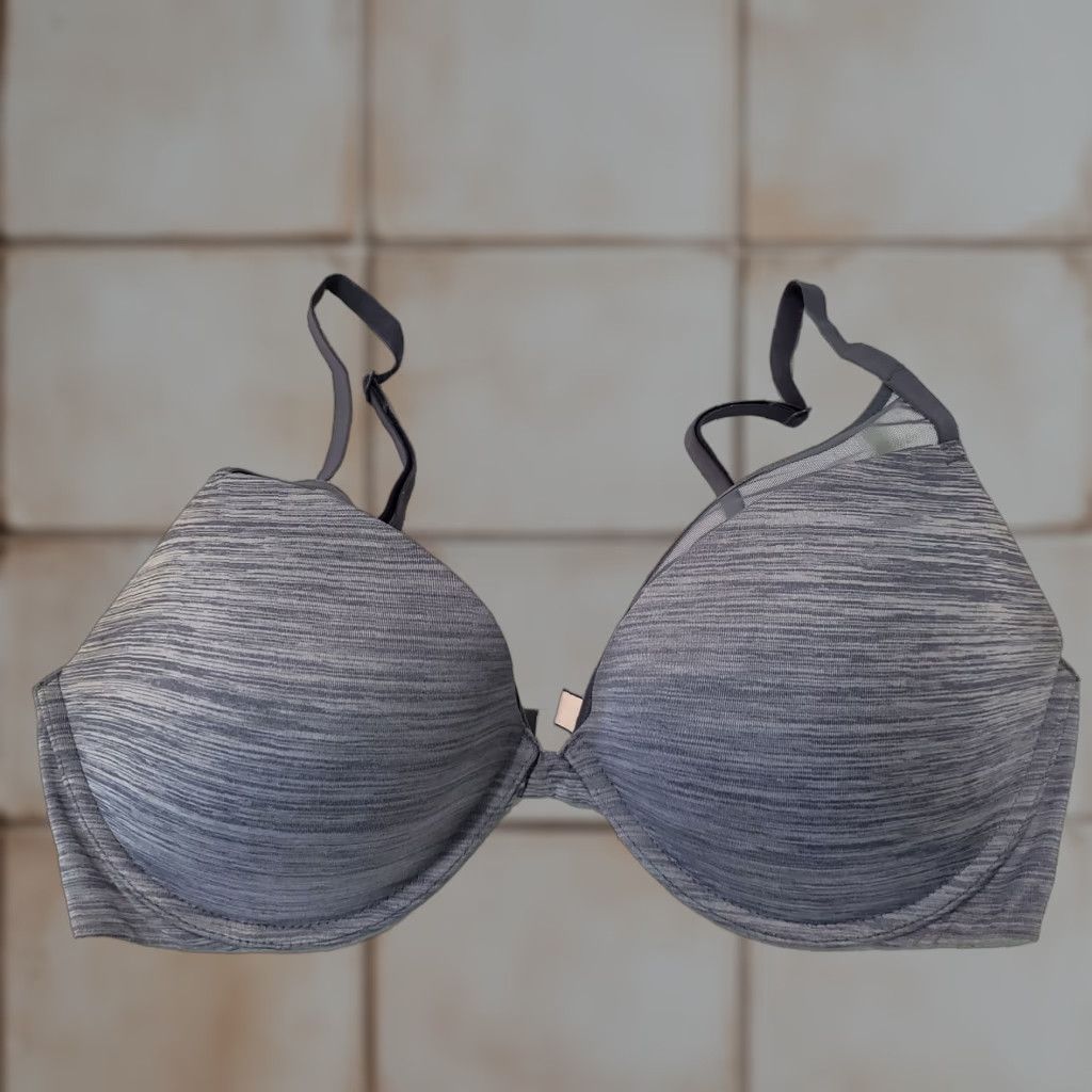 Victorias Secret Victoria's Secret Women Bra 34Dd Gray Padded Plunge Underwire Convertible Straps in Grey