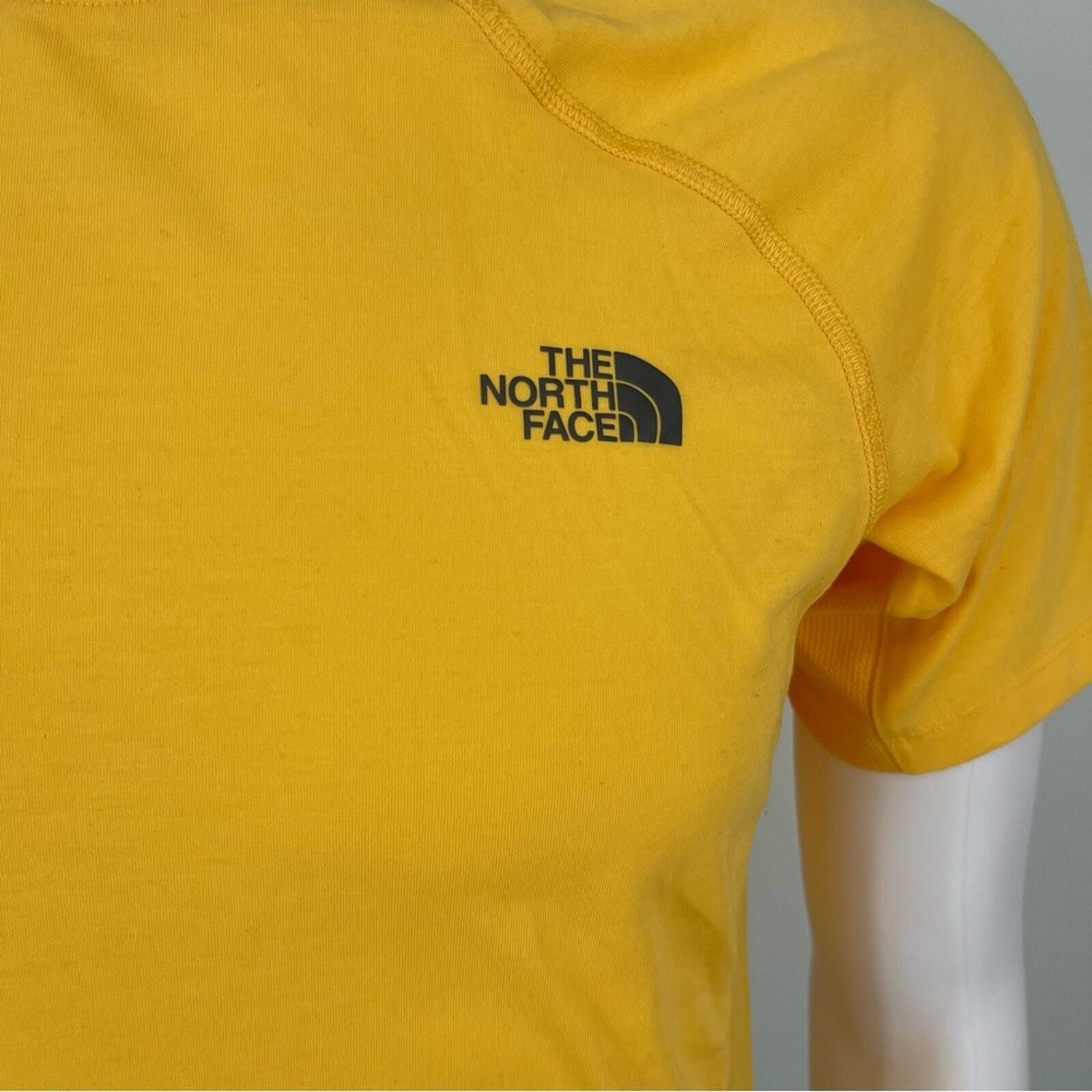 The North Face The North Face Dome Active Yellow Graphic Tee Size Small Size US S / EU 44-46 / 1 - 3 Thumbnail