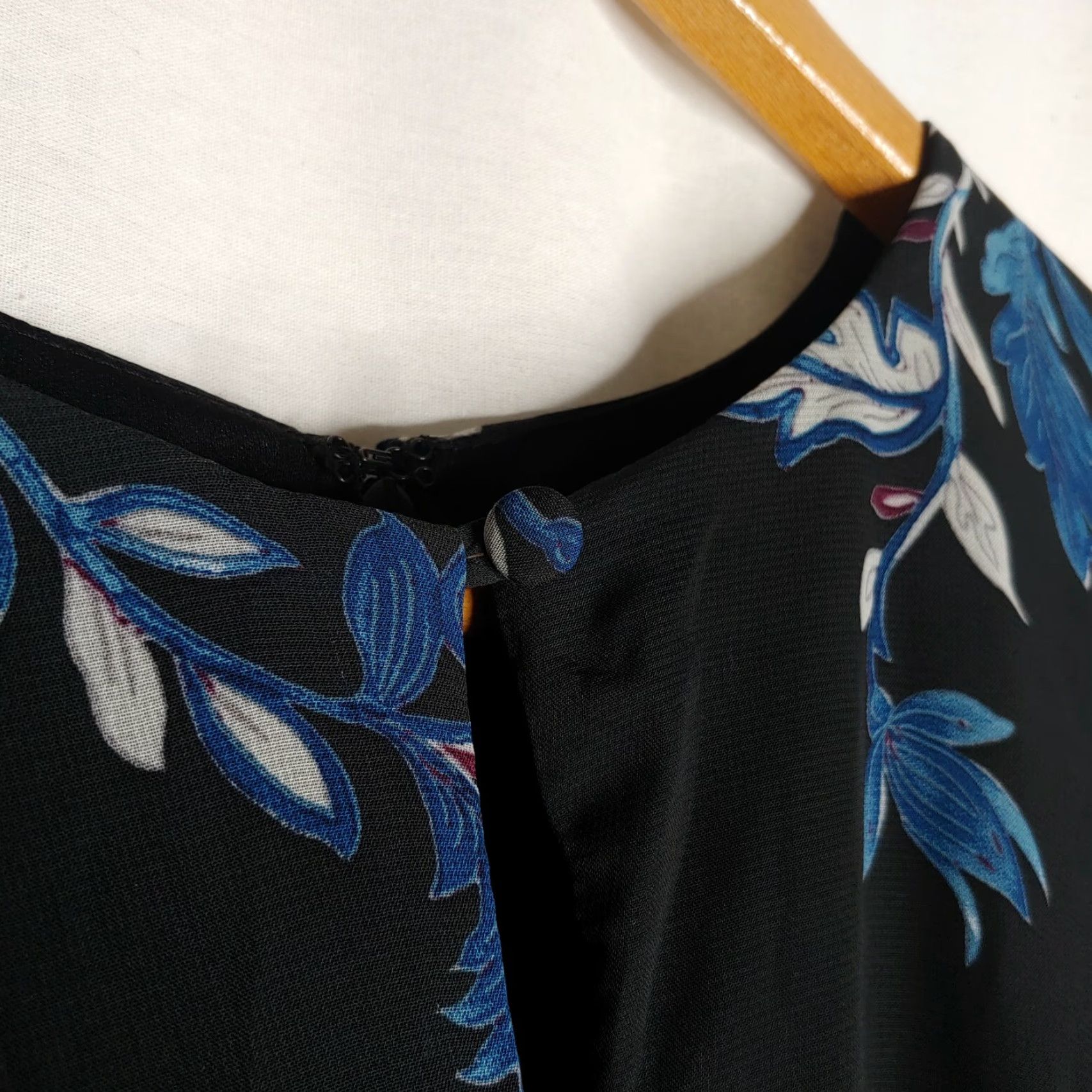 Vintage Lane Bryant Dress Women 22 Black Blue Floral Sheer Long Sleeve Party Ruffle Keyhole Blouson Womens Size 3XL / US 20-22 - 7 Thumbnail