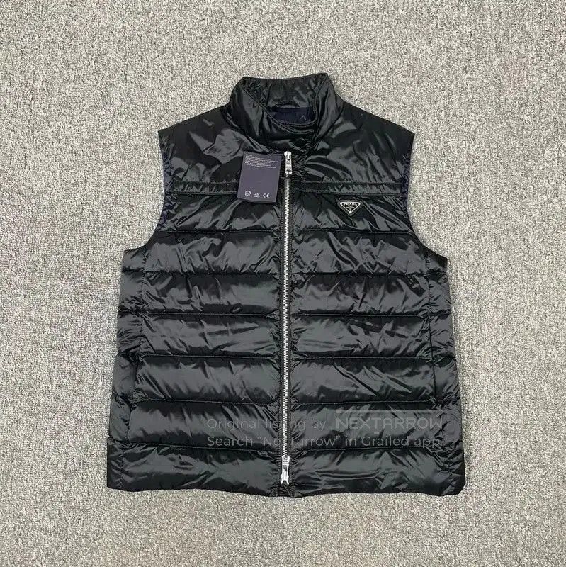 Prada Prada Black Polyester Men's Vest. Size US S / EU 44-46 / 1 - 1 Thumbnail