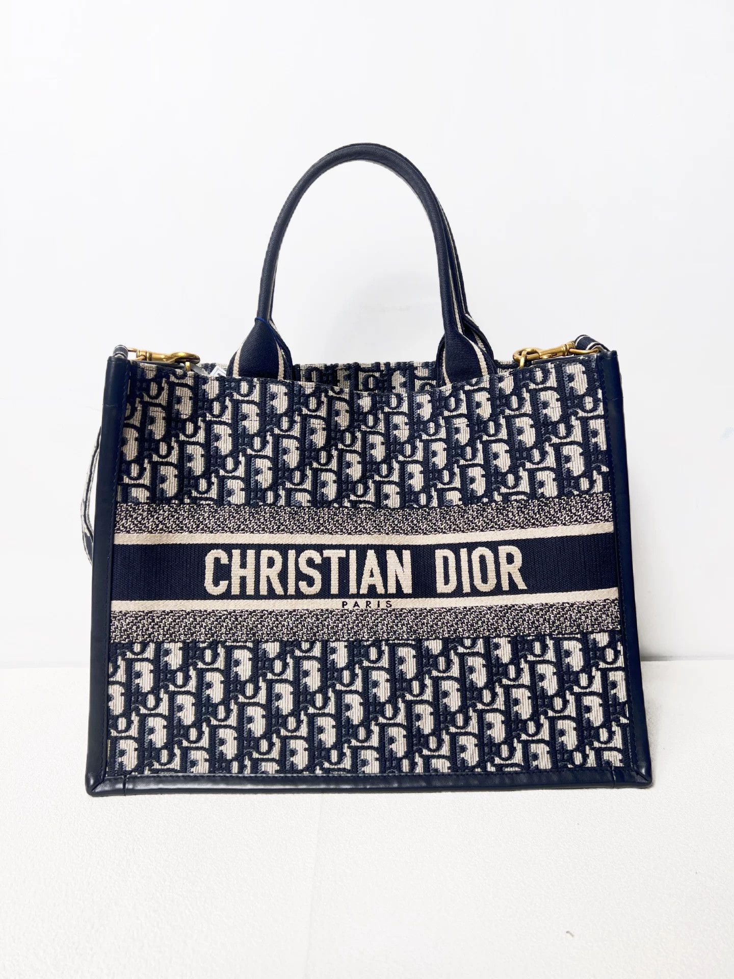 Dior Pre-loved Bag Very good condition Size ONE SIZE - 1 Thumbnail