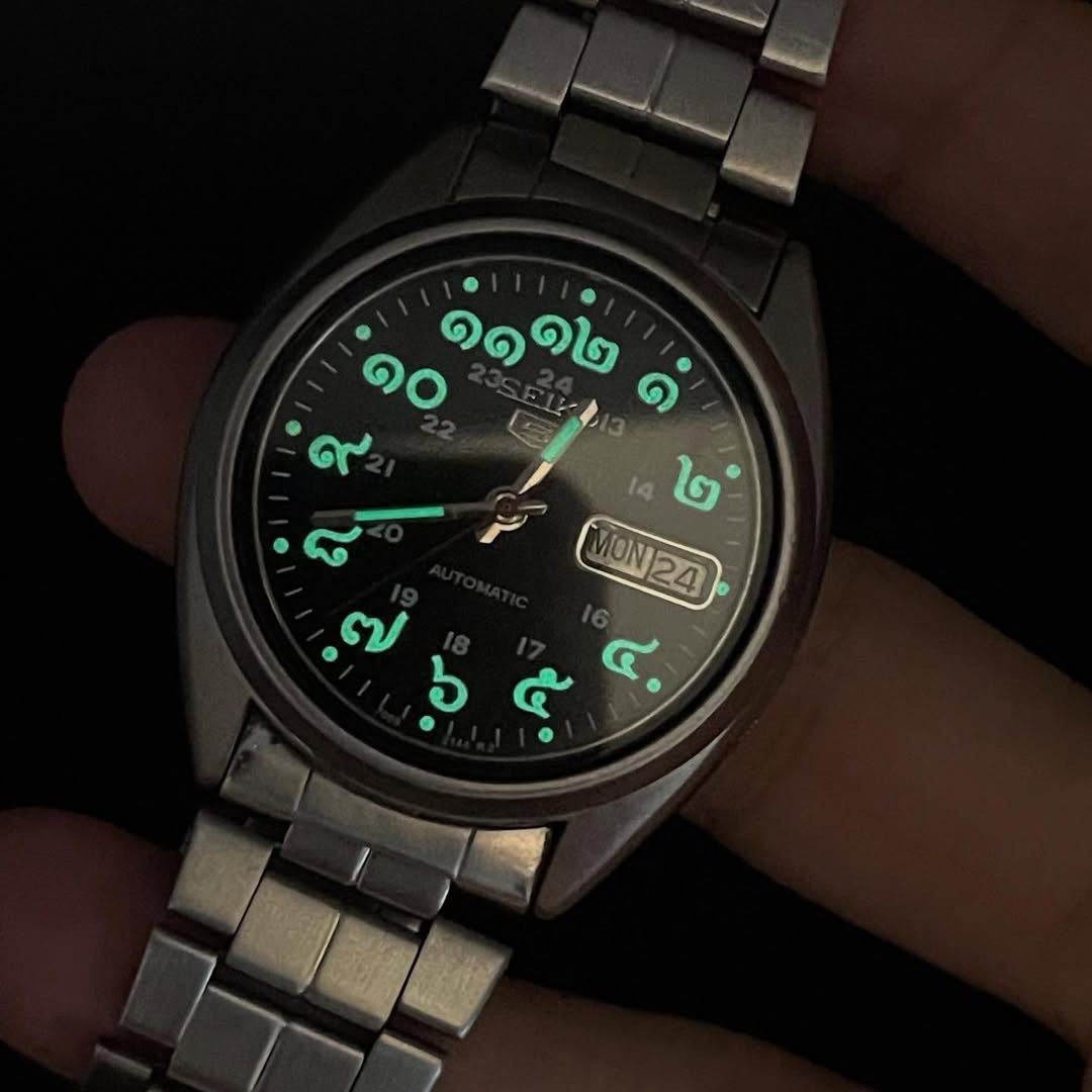 Seiko 1990’s VTG SEIKO 5 AUTOMATIC ( Japan ) Size 38 - 3 Thumbnail