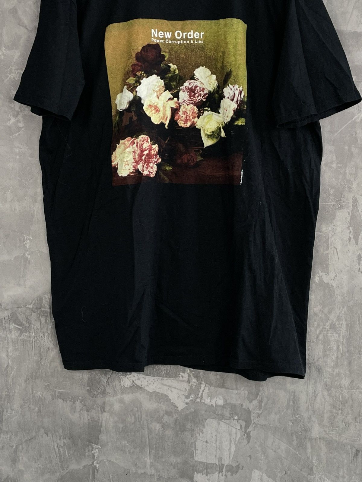 Band Tees Vintage New Order Rock Band Y2K T-shirt Size US XL / EU 56 / 4 - 5 Thumbnail