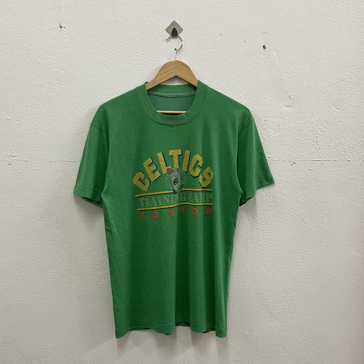 NBA × Salem Sportswear × Vintage 🔥Vintage 80s Celtics Boston NBA Product Sporstwear Tee Size US M / EU 48-50 / 2 - 1 Thumbnail