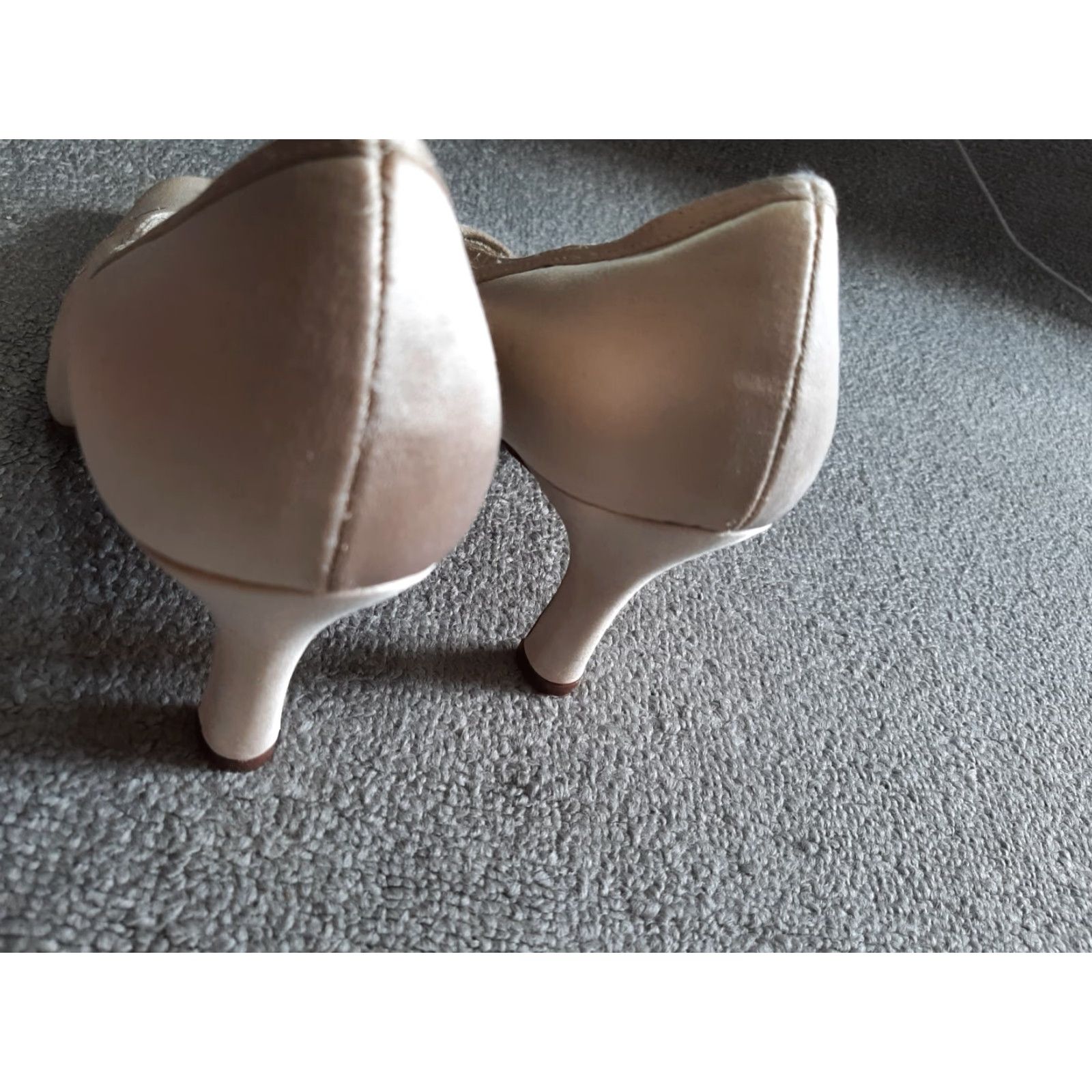 Vintage Rene Mancini Womens Dress Heels Pump Slip On 7.5 Leather Sole 3" High Beige Pattern Solid Almond Toe Womens Shoes Size M / US 6-8 / IT 42-44 - 5 Thumbnail
