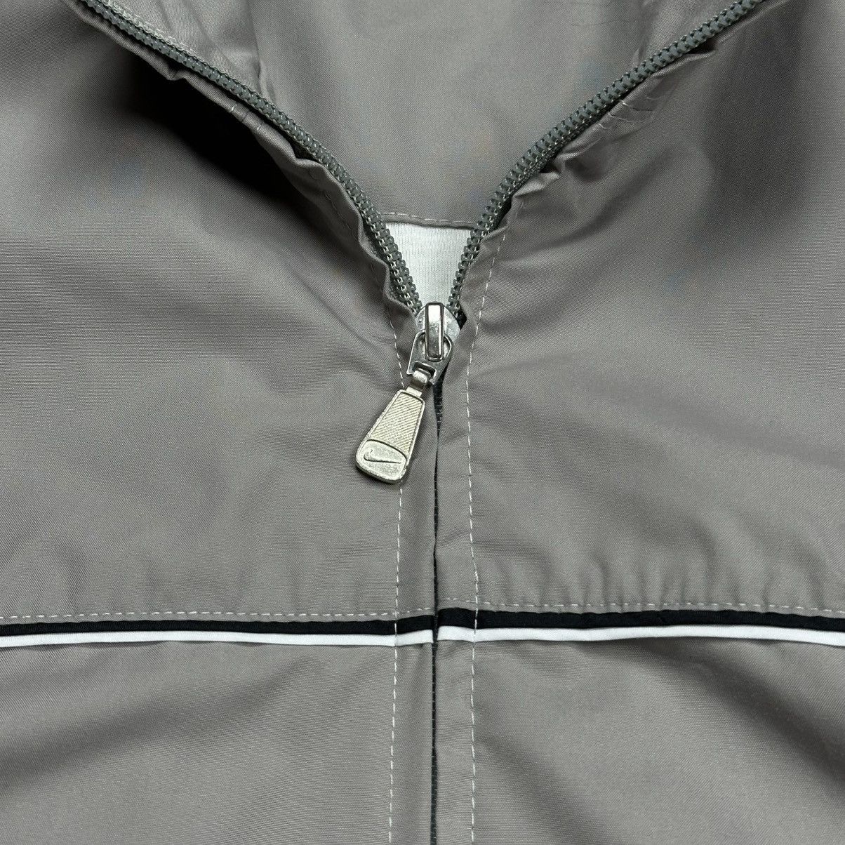 Nike × Vintage Vintage Nike Nylon Jacket Track Full Zip Y2K Drill Swoosh Size US L / EU 52-54 / 3 - 7 Thumbnail