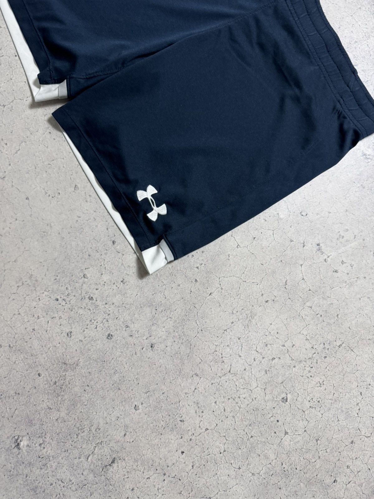 Under Armour Under Armour FC Tottenham Football Soccer Shorts Size US 30 / EU 46 - 3 Thumbnail