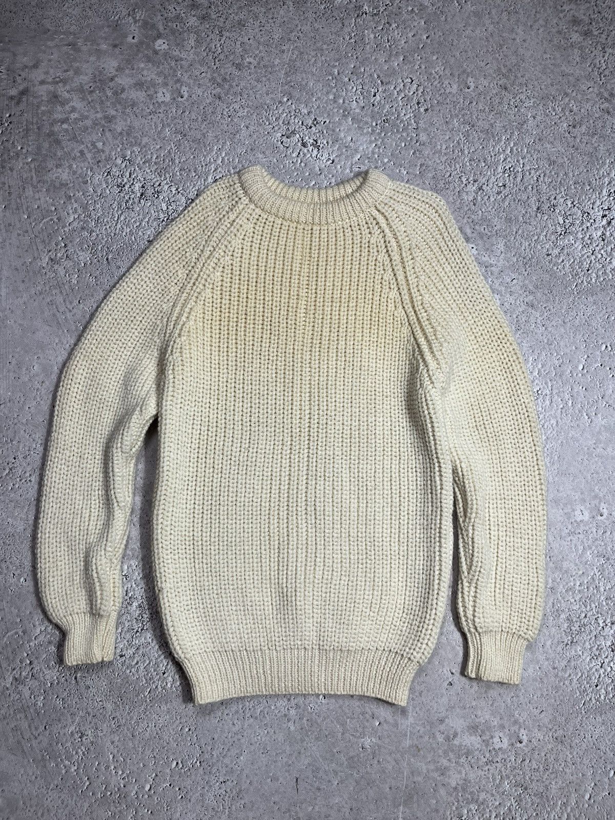 Other Vintage Clan Royal Wool Sweater Made in Great Britain Knit Size US S / EU 44-46 / 1 - 1 Thumbnail