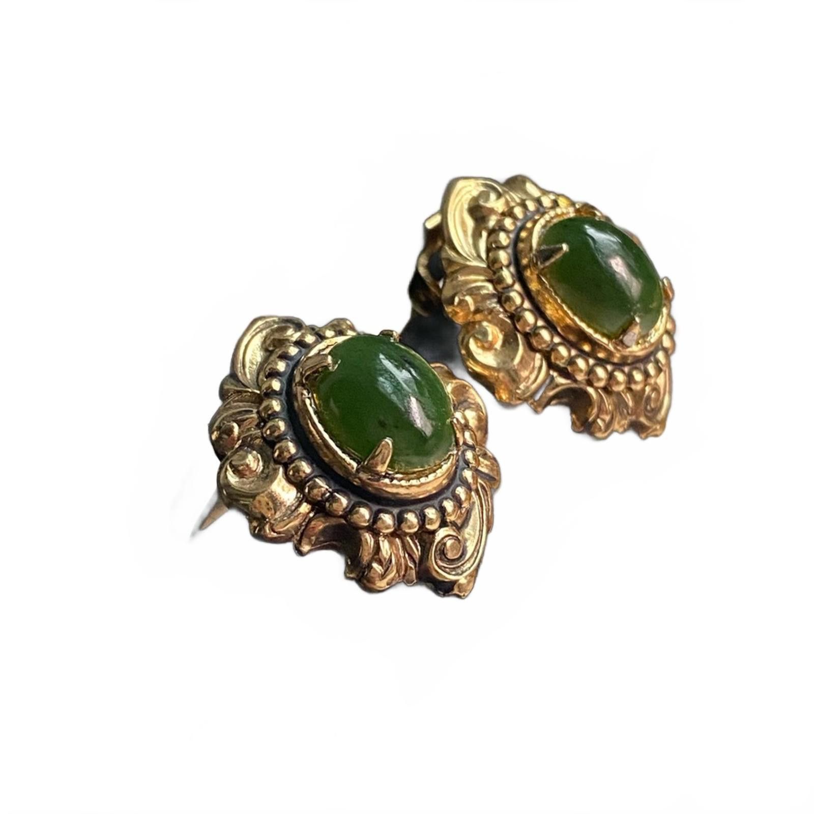 Vintage Vintage MCM Gold Tone Jade Green Cabochon Earrings Clip-on Size ONE SIZE - 4 Thumbnail