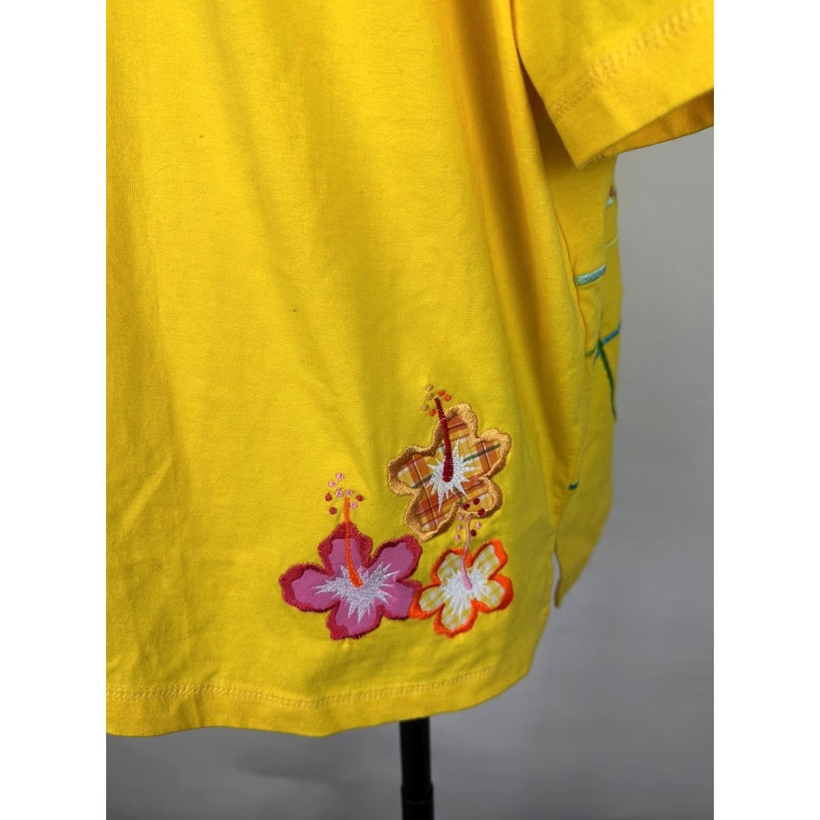 Vintage VINTAGE Onque Casuals Embroidered Shirt L Adults Yellow 90s Hawaiian Tropical Beach Womens Size L / US 10 / IT 46 - 7 Thumbnail