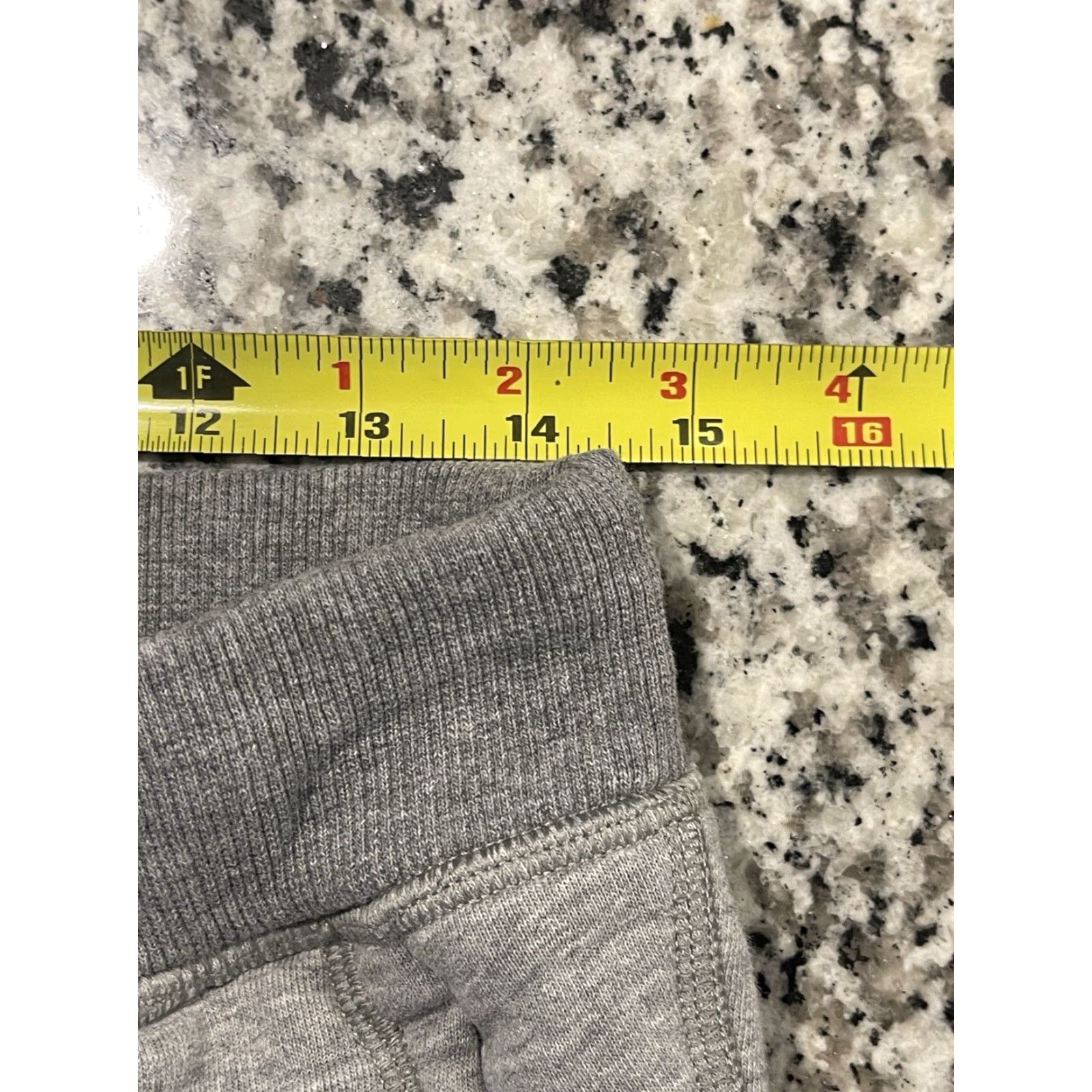 Lululemon LULULEMON Men's City Sweat Pants Gray 29 x 32 Pants Sweatpants City Regular Elastic Waist Pockets Gym & Training Mens Size US 29 - 4 Thumbnail