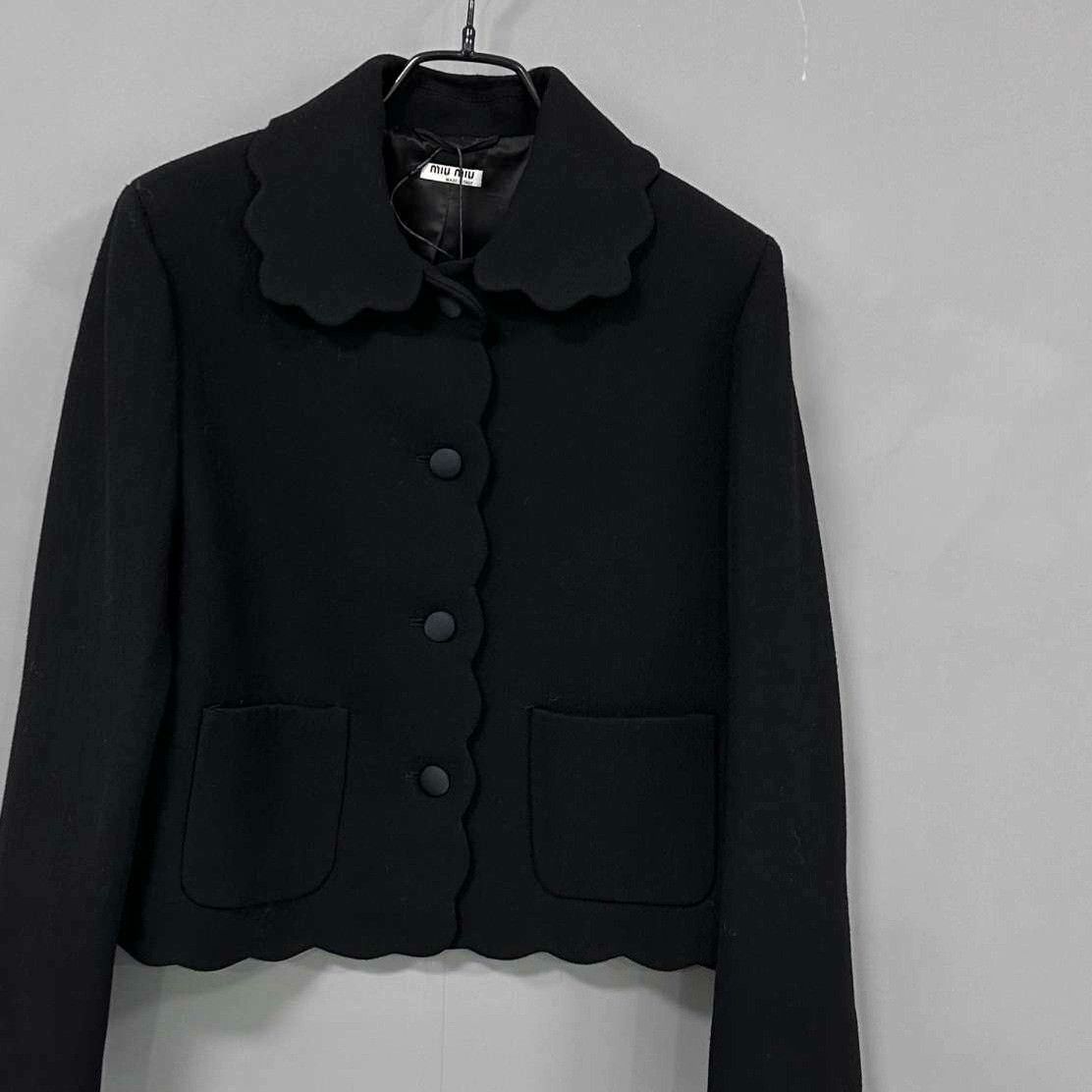 Miu Miu Miu Miu Black Jacket M Women Size M / US 6-8 / IT 42-44 - 1 Thumbnail
