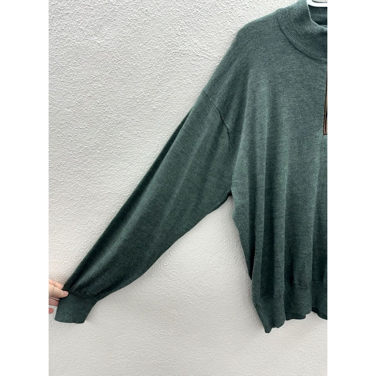 Orvis Orvis Mens Sweater 1/4 Zip Green Merino Wool Long Sleeve 2XL Regular Knit Pullover Classic Casual Winter Fall Summer Spring Weather Size US XXL / EU 58 / 5 - 3 Thumbnail