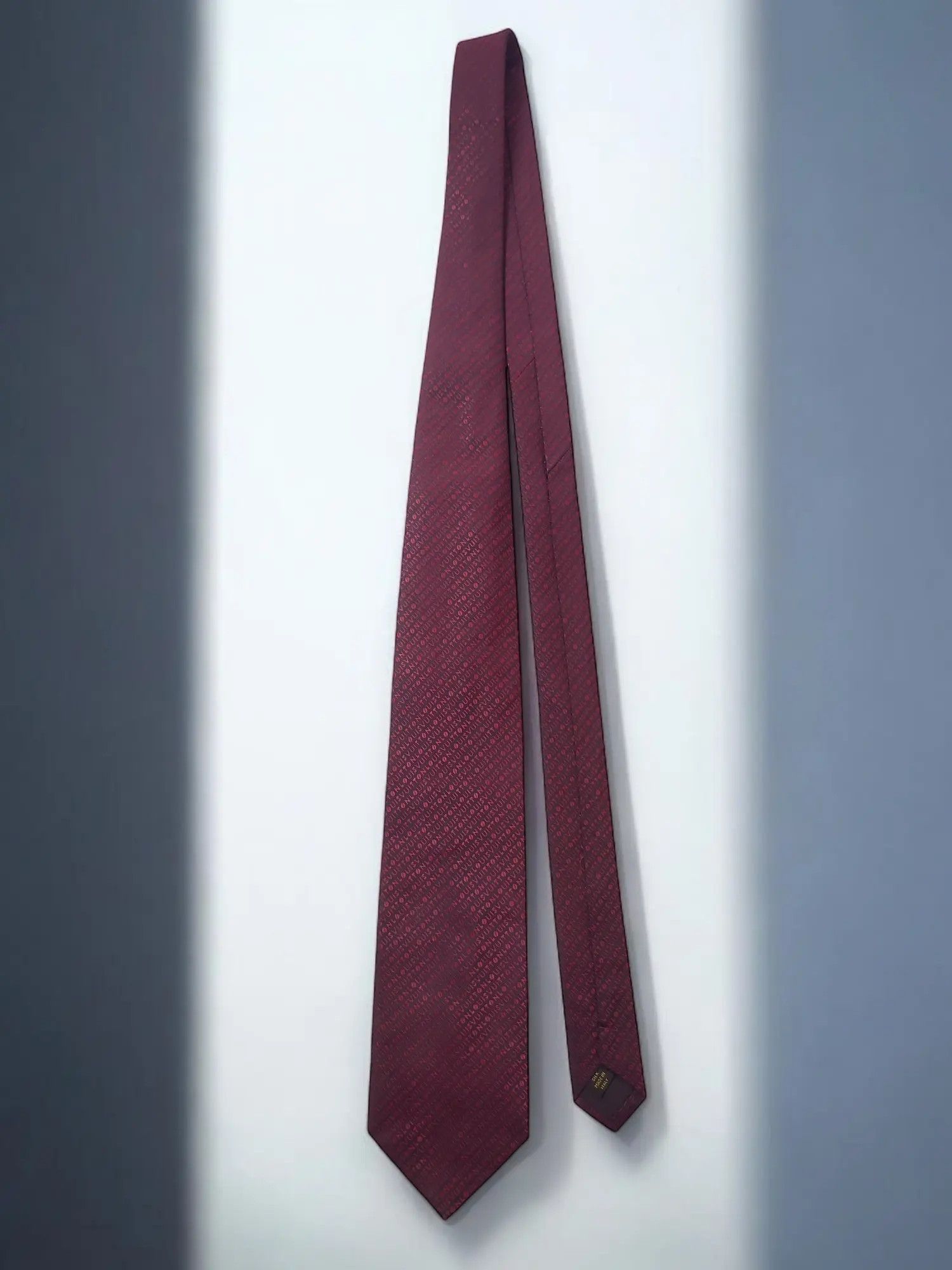 Louis Vuitton Louis Vuitton Silk Overflow Monogram Tie Cravatte Size ONE SIZE - 6 Thumbnail