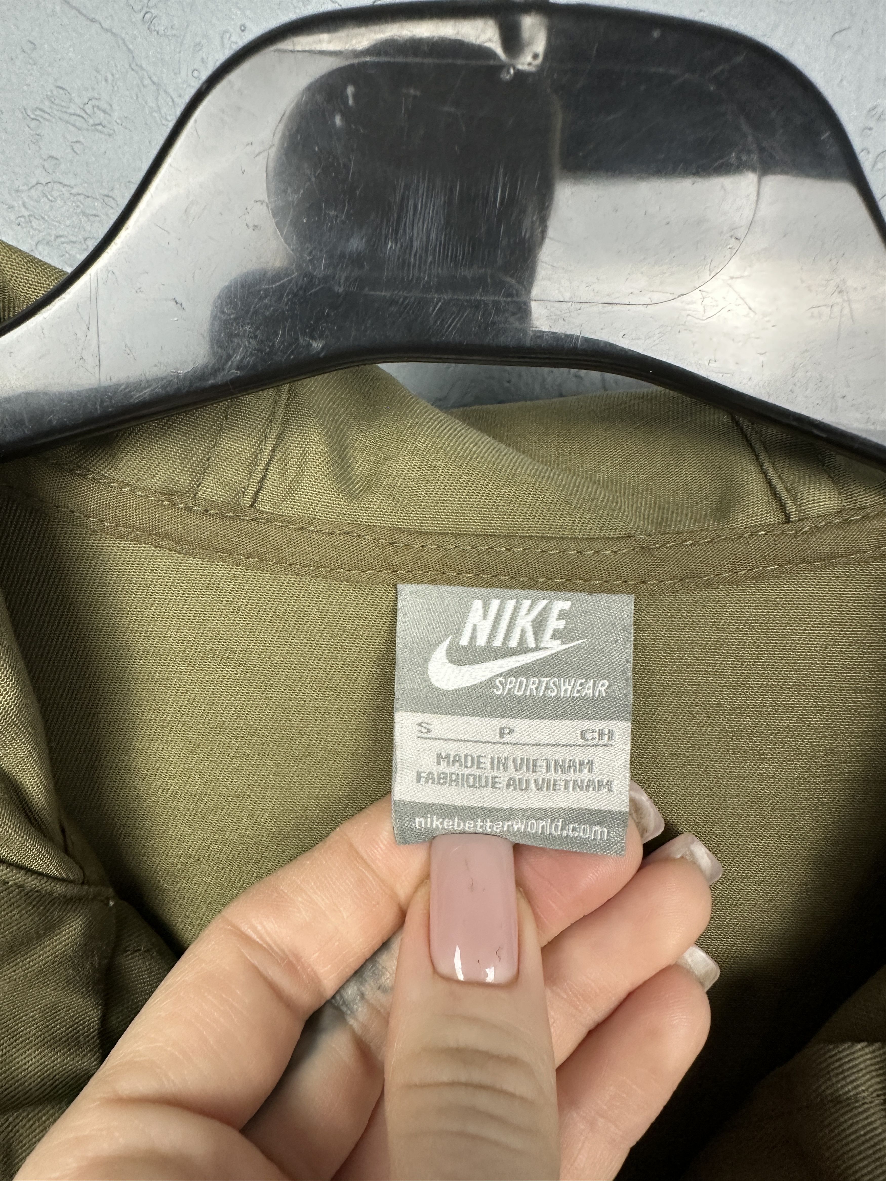 Nike Nike Tech Sportswear Womens Fishtail Parka Jacket Size S / US 4 / IT 40 - 3 Thumbnail