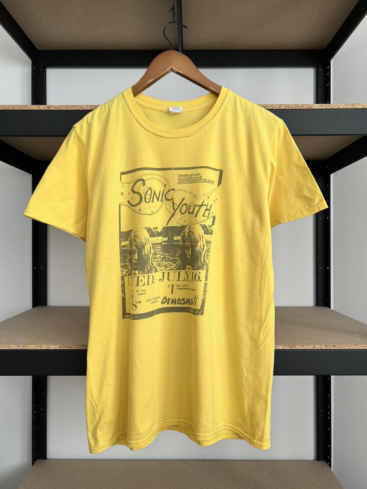 Band Tees Vintage 2000s Sonic Youth Promo Y2k Yellow T-shirt Size US L / EU 52-54 / 3 - 1 Thumbnail