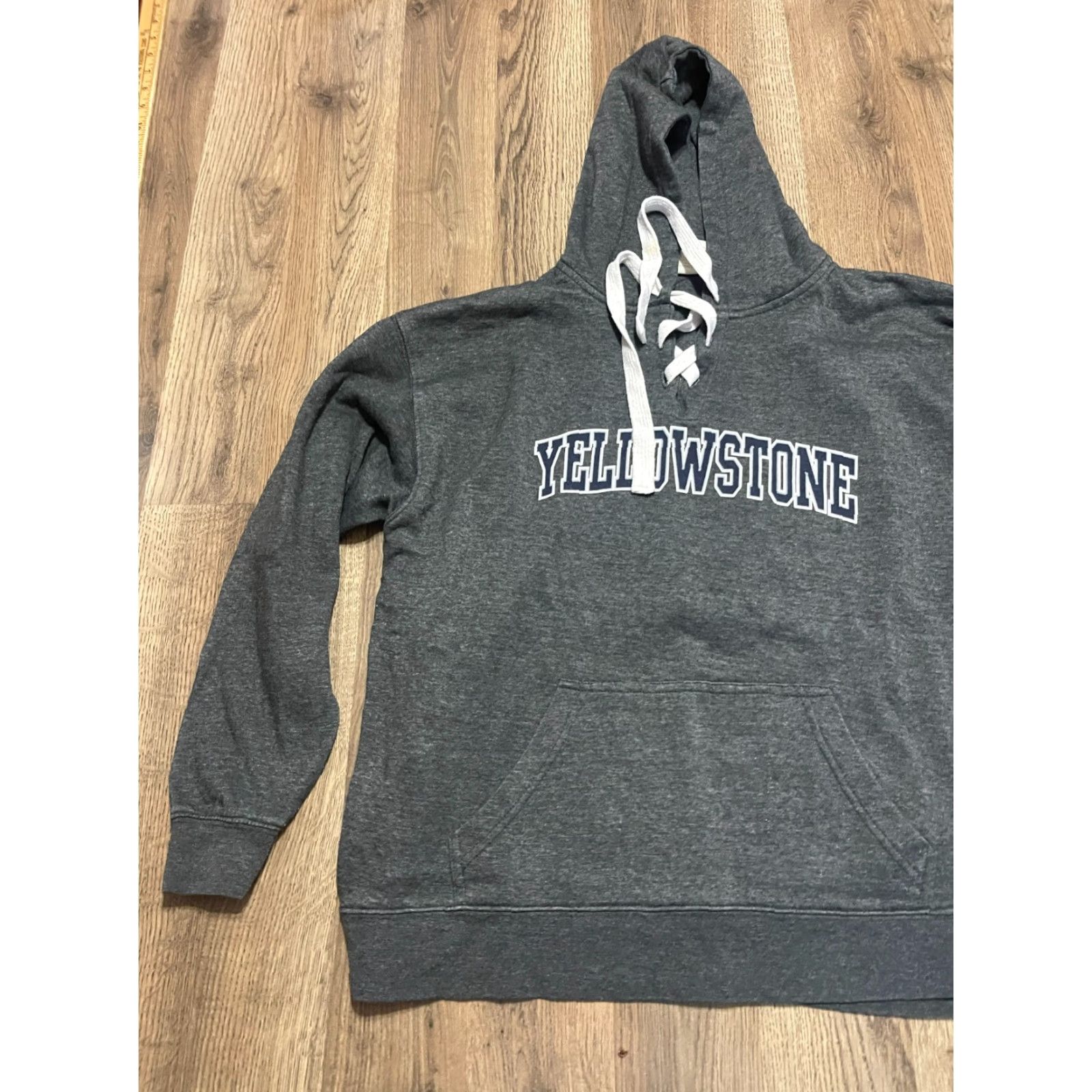 Vintage RetroVision Hoodie Women's Large Black V-neck Drawstring Pullover YELLOWSTONE Size L / US 10 / IT 46 - 3 Thumbnail