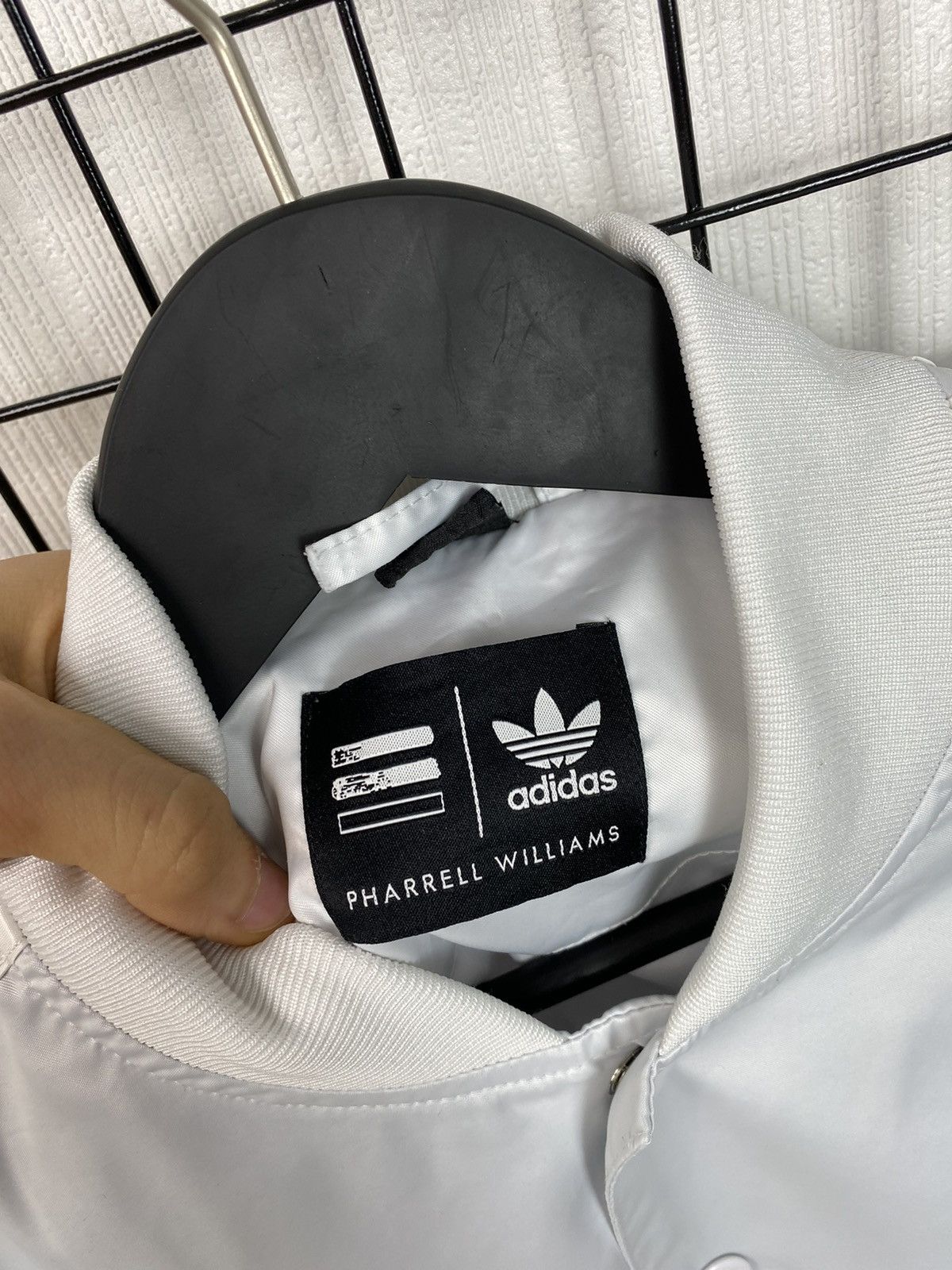 Adidas × Pharrell Adidas X Pharrell Williams Track Bomber Jacket Size US L / EU 52-54 / 3 - 13 Thumbnail