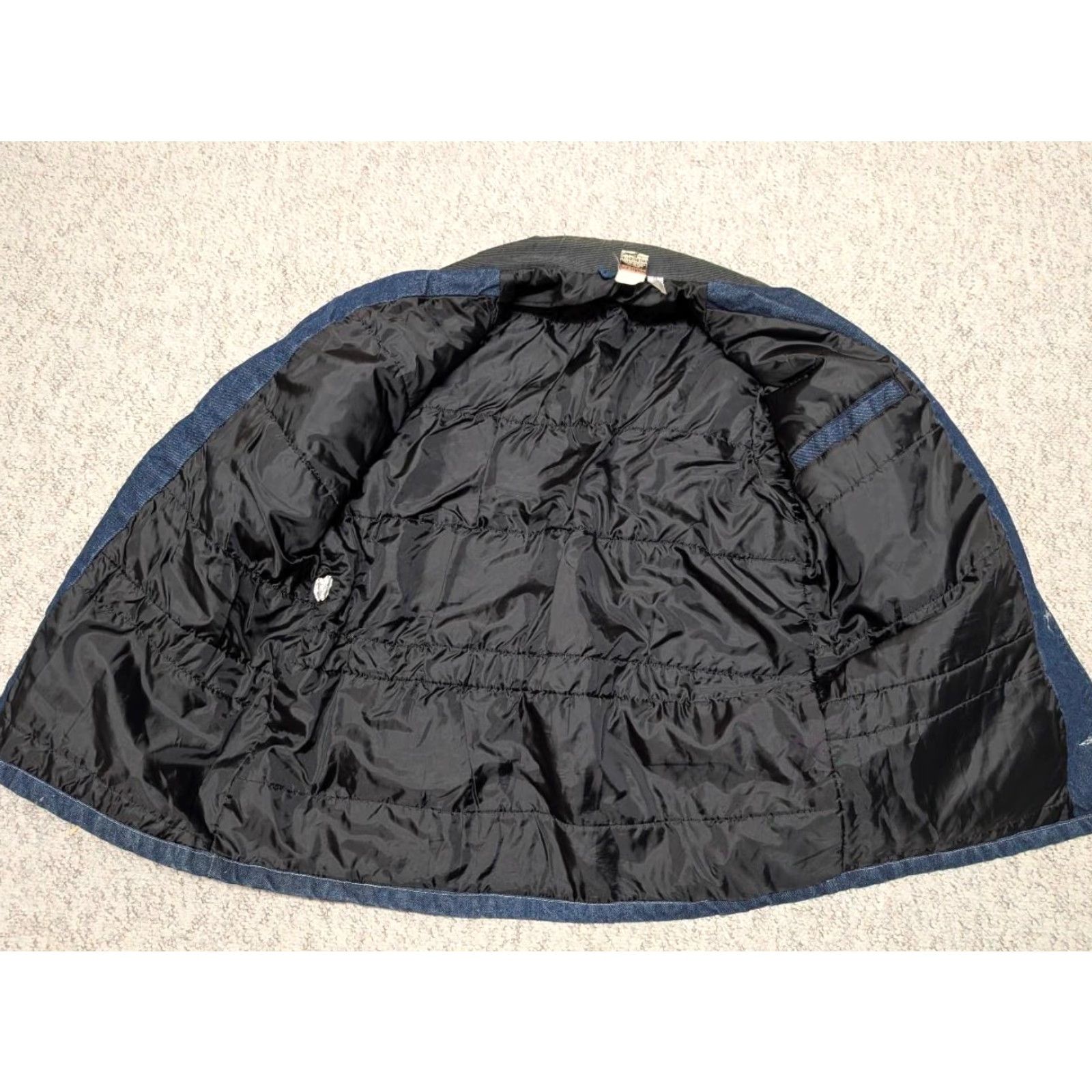 Carhartt VINTAGE Chore Coat Denim Coat XL Men Blue Canada 1990s Union Made Carhart Denim Leather Outer Shell Solid 46-48 Chest Size US XL / EU 56 / 4 - 6 Thumbnail