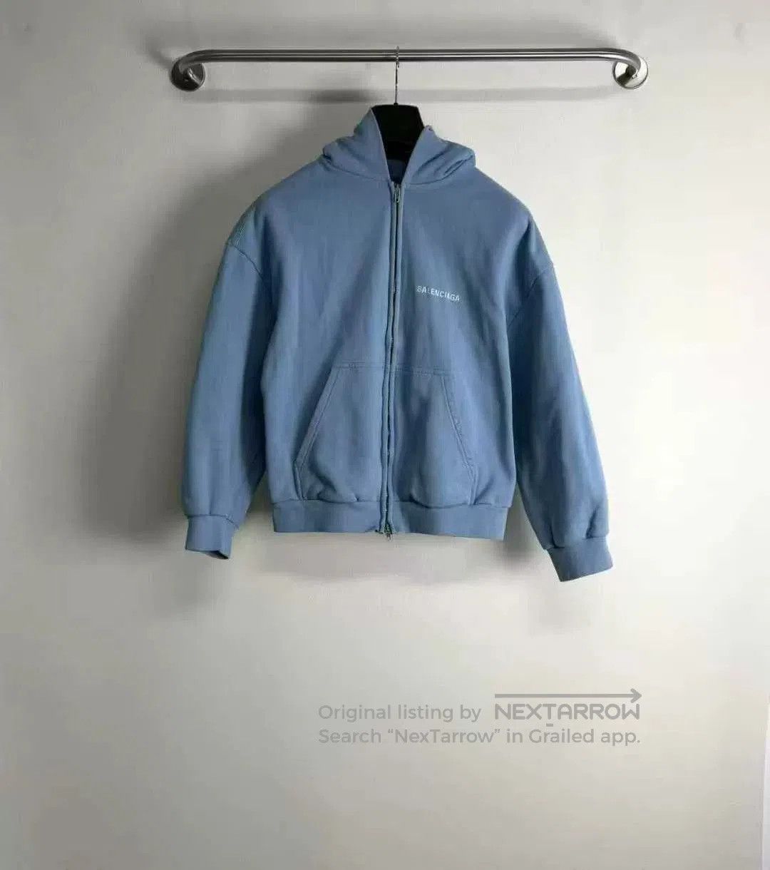 Balenciaga Balenciaga Mist Blue Embroidered Logo Hoodie. Size US L / EU 52-54 / 3 - 1 Thumbnail