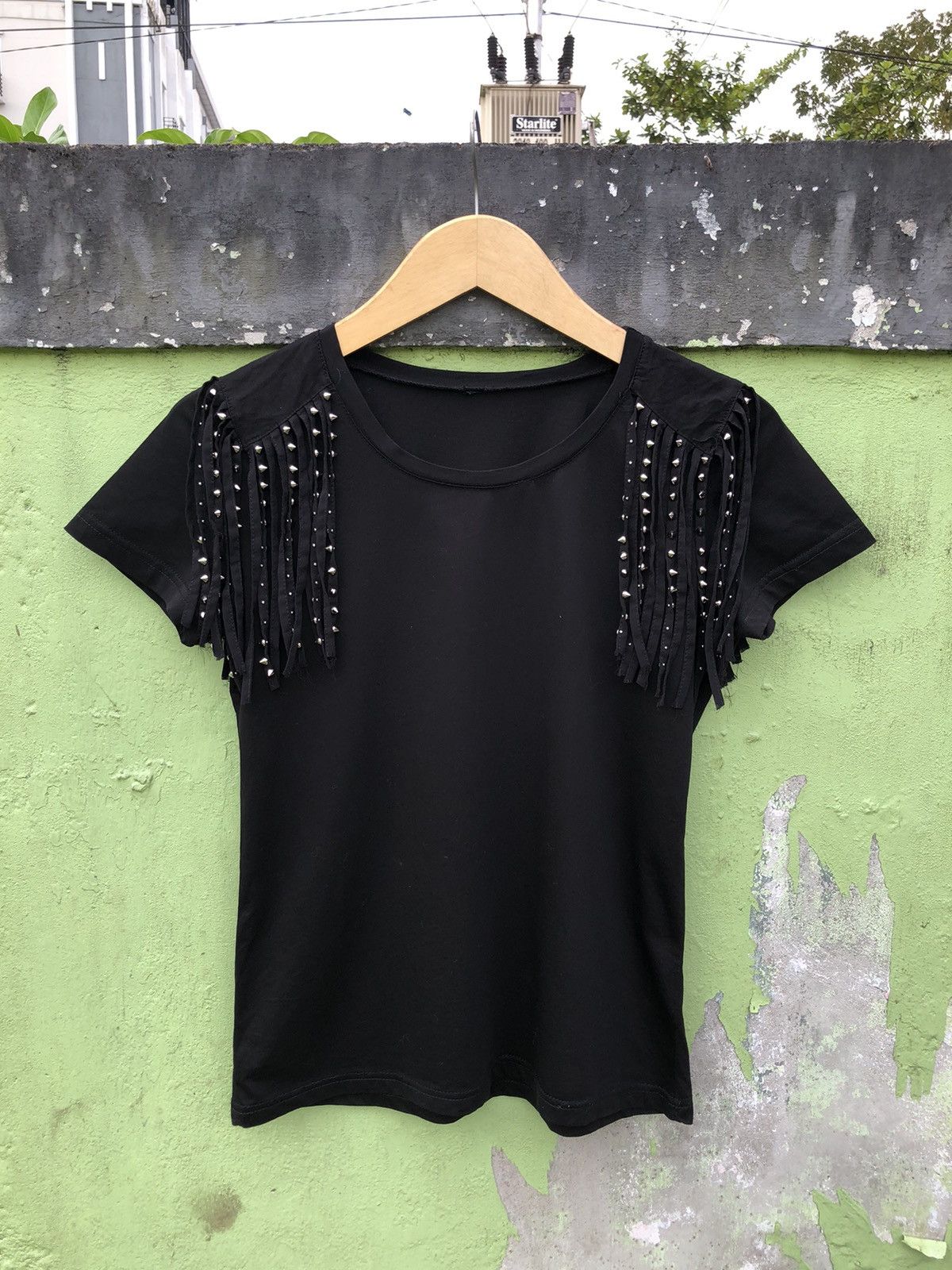 If Six Was Nine Studded Hairy Shoulder Gothic Punk Grunge Emo Style Tshirt Size M / US 6-8 / IT 42-44 - 1 Thumbnail