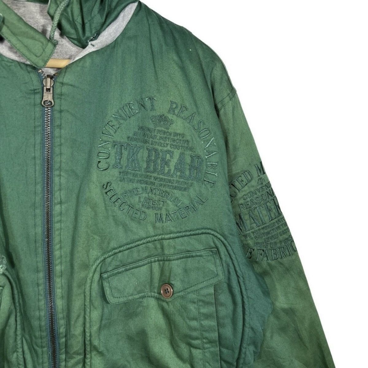 Japanese Brand Bomber jacket full zipper reversible big logo embroidered Size US M / EU 48-50 / 2 - 4 Thumbnail